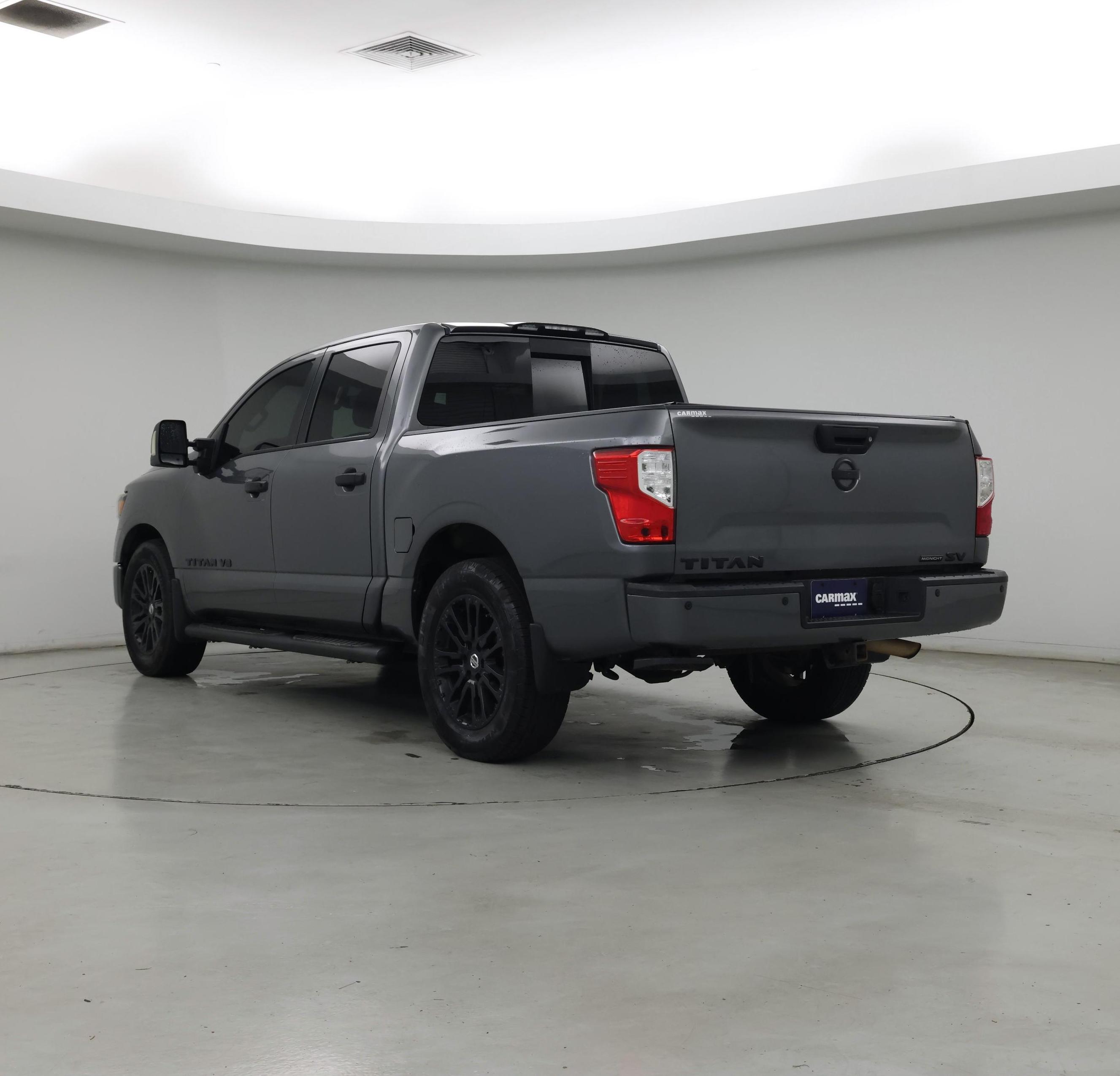 Thumbnail: 2018 Nissan Titan - 2