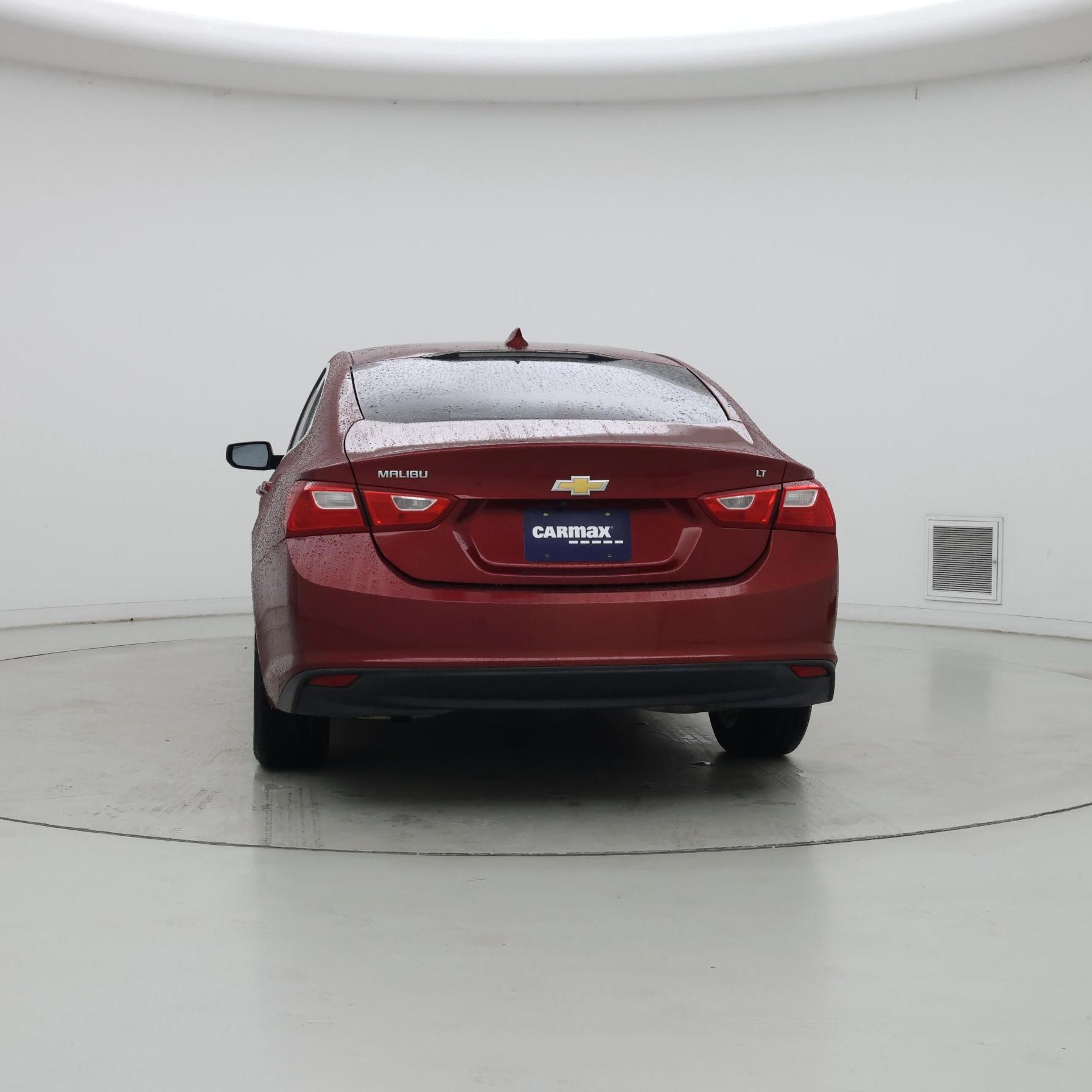 Thumbnail: 2018 Chevrolet Malibu - 6
