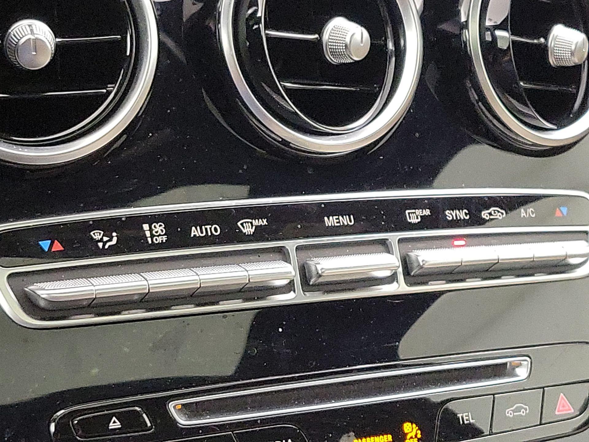 Thumbnail: 2018 Mercedes-Benz C-Class - 16