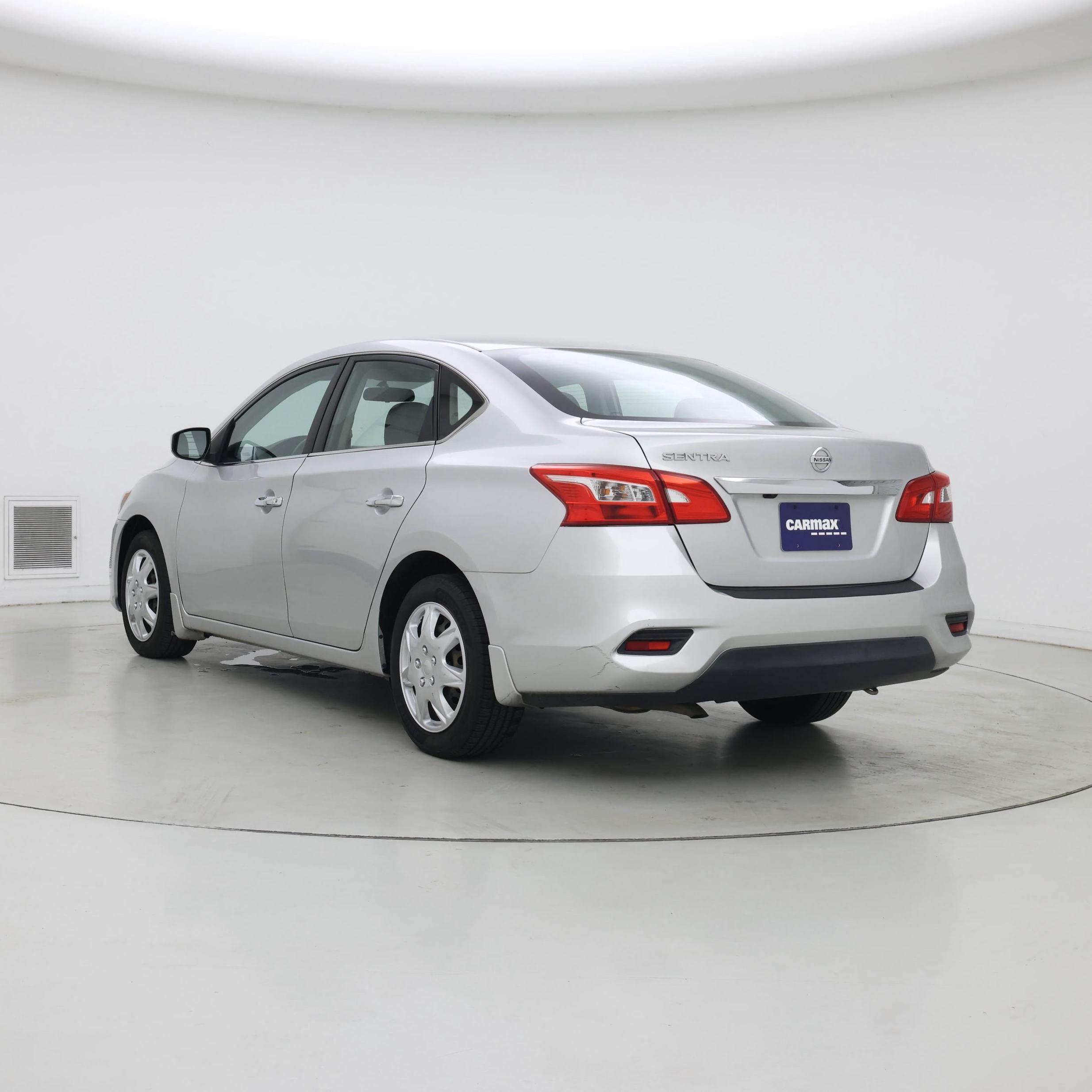 Thumbnail: 2018 Nissan Sentra - 2