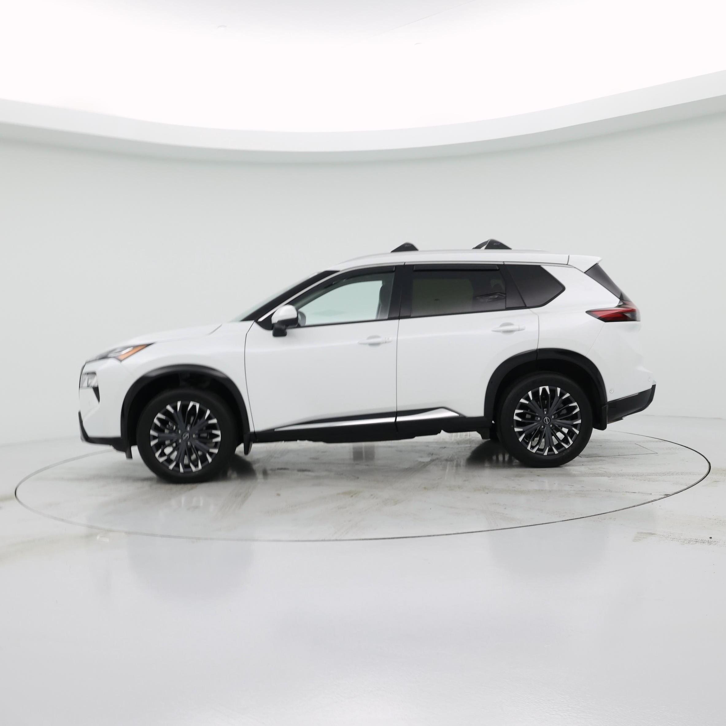 Thumbnail: 2026 Nissan Rogue - 3