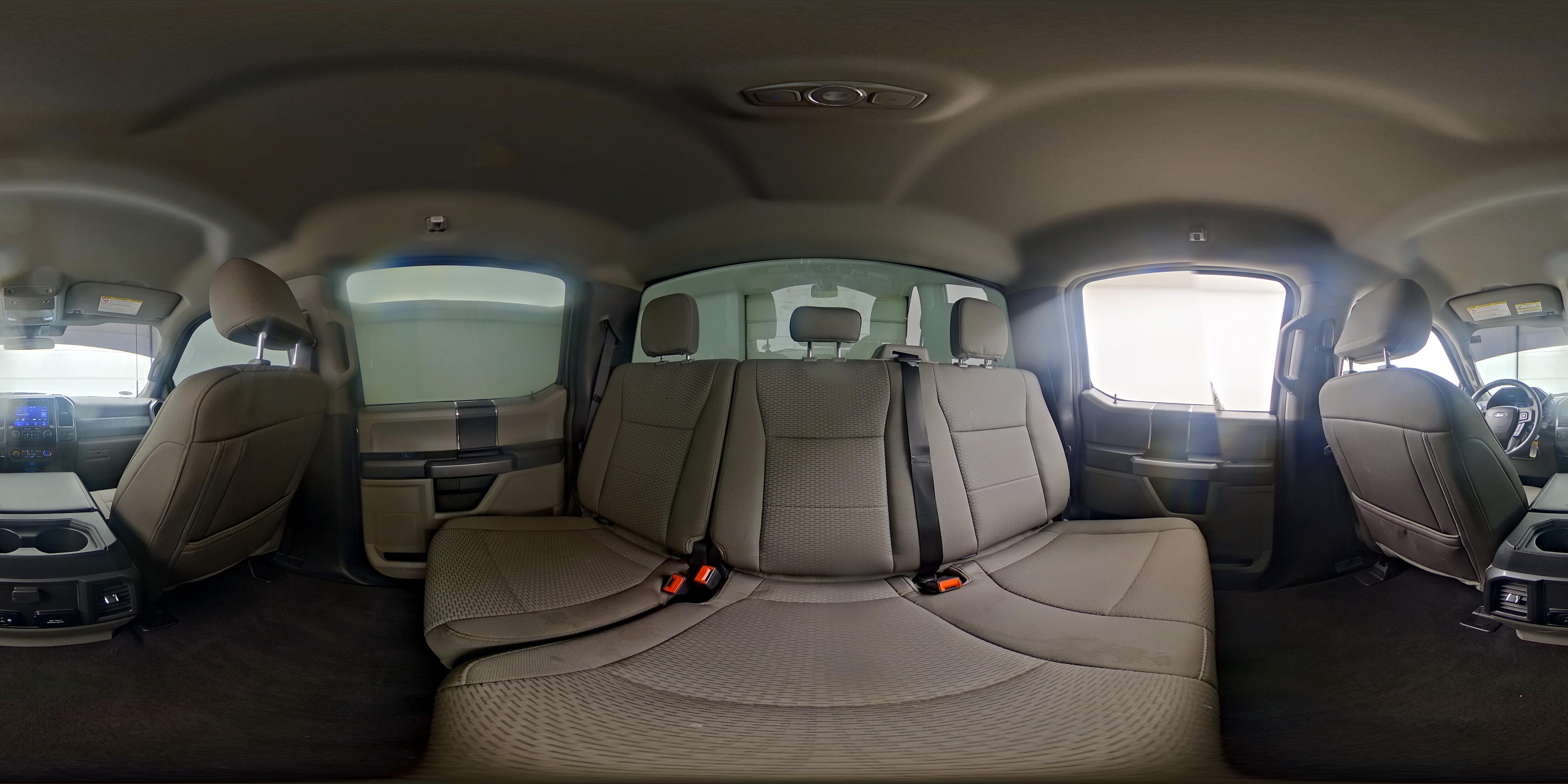 2022 Ford F-350 Super Duty XLT - Photo 25