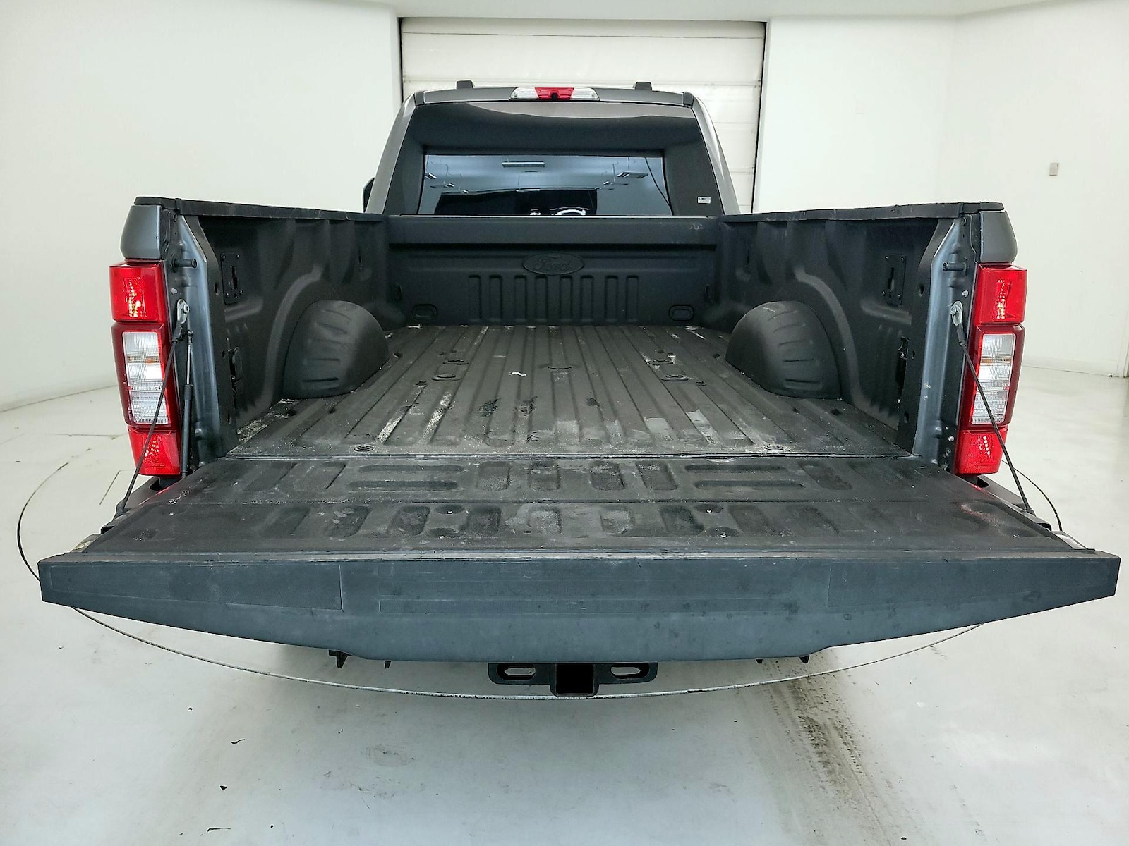 2022 Ford F-350 Super Duty XLT - Photo 21