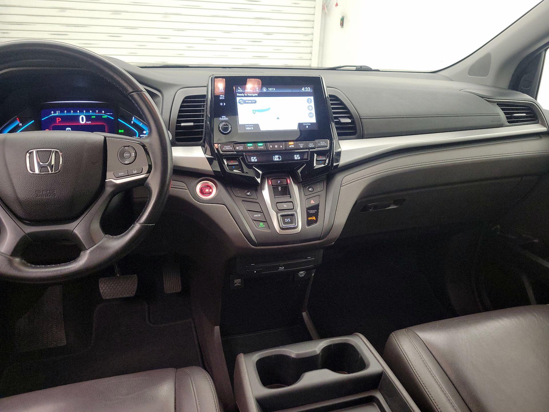 Thumbnail: 2018 Honda Odyssey - 9