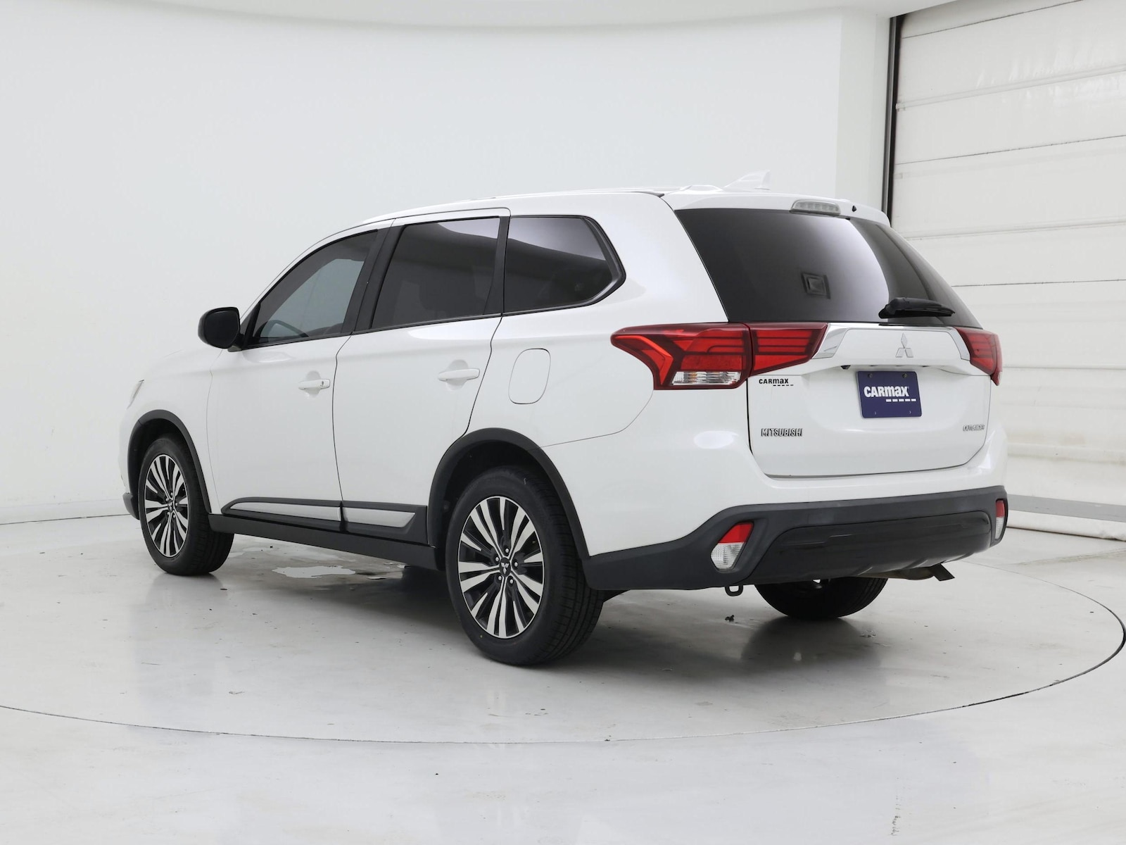 2019 Mitsubishi Outlander ES - Photo 3