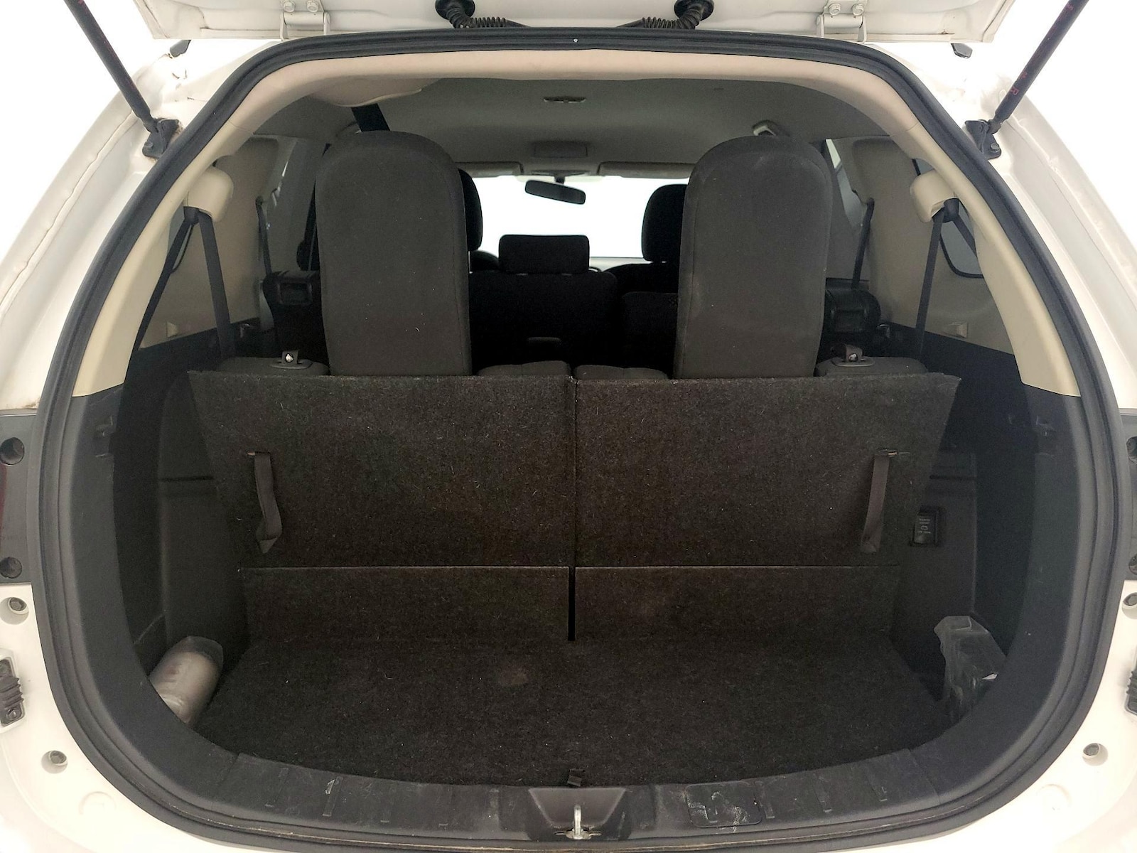 2019 Mitsubishi Outlander ES - Photo 22