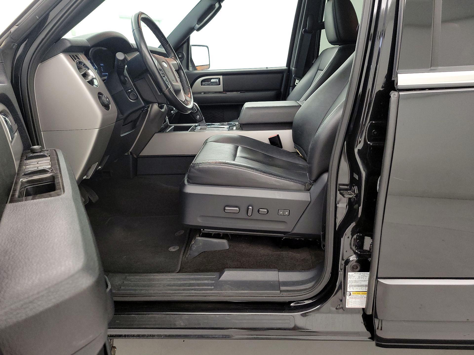 Thumbnail: 2015 Ford Expedition - 11