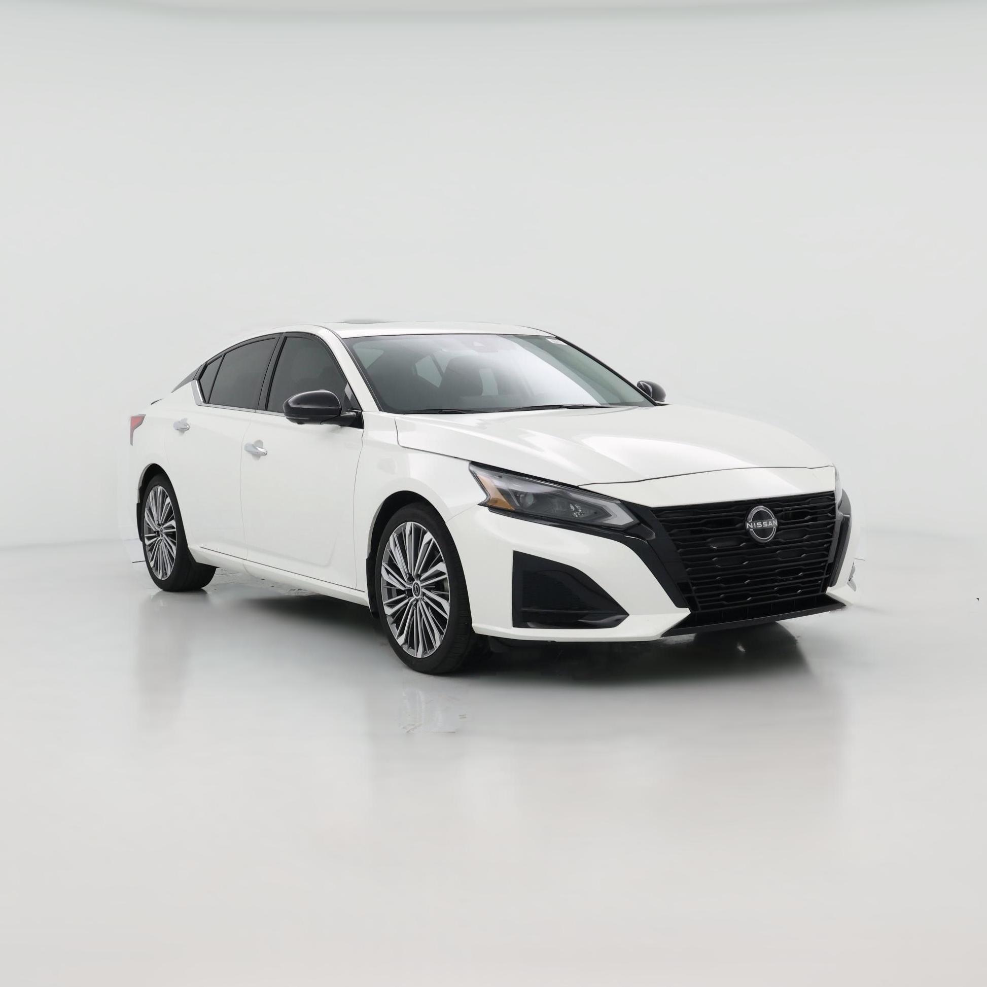 Thumbnail: 2023 Nissan Altima - 1