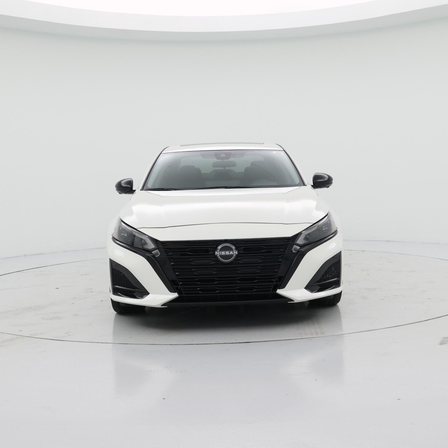 Thumbnail: 2023 Nissan Altima - 5