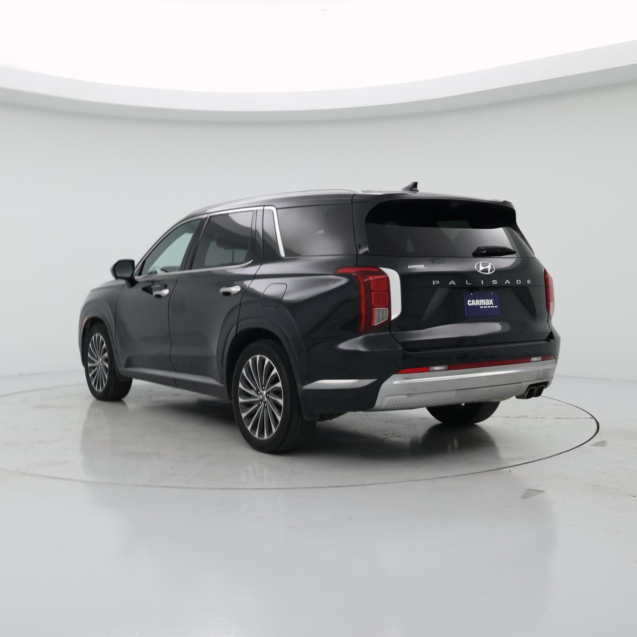 Thumbnail: 2023 Hyundai Palisade - 2