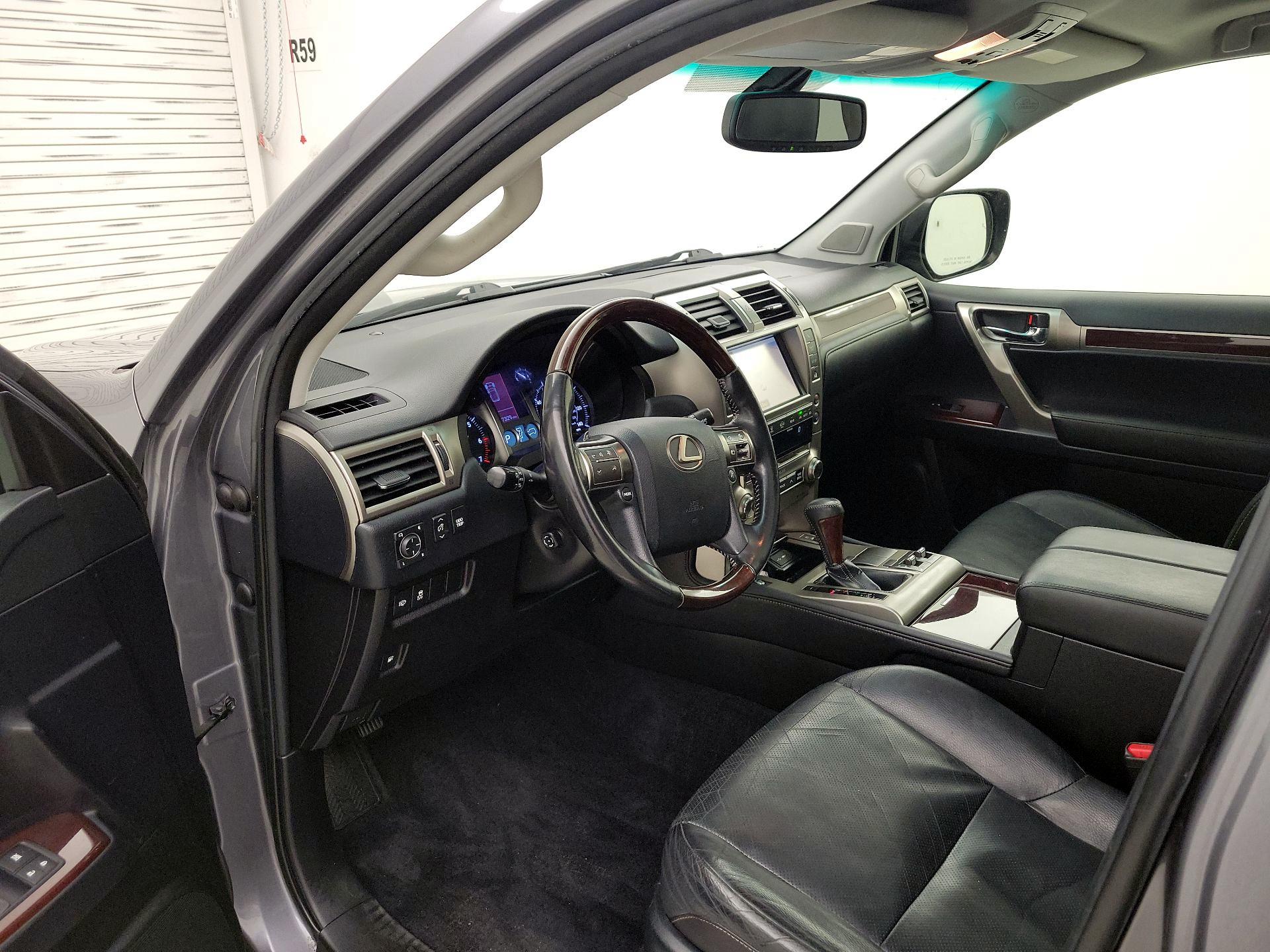 Thumbnail: 2017 Lexus GX - 11