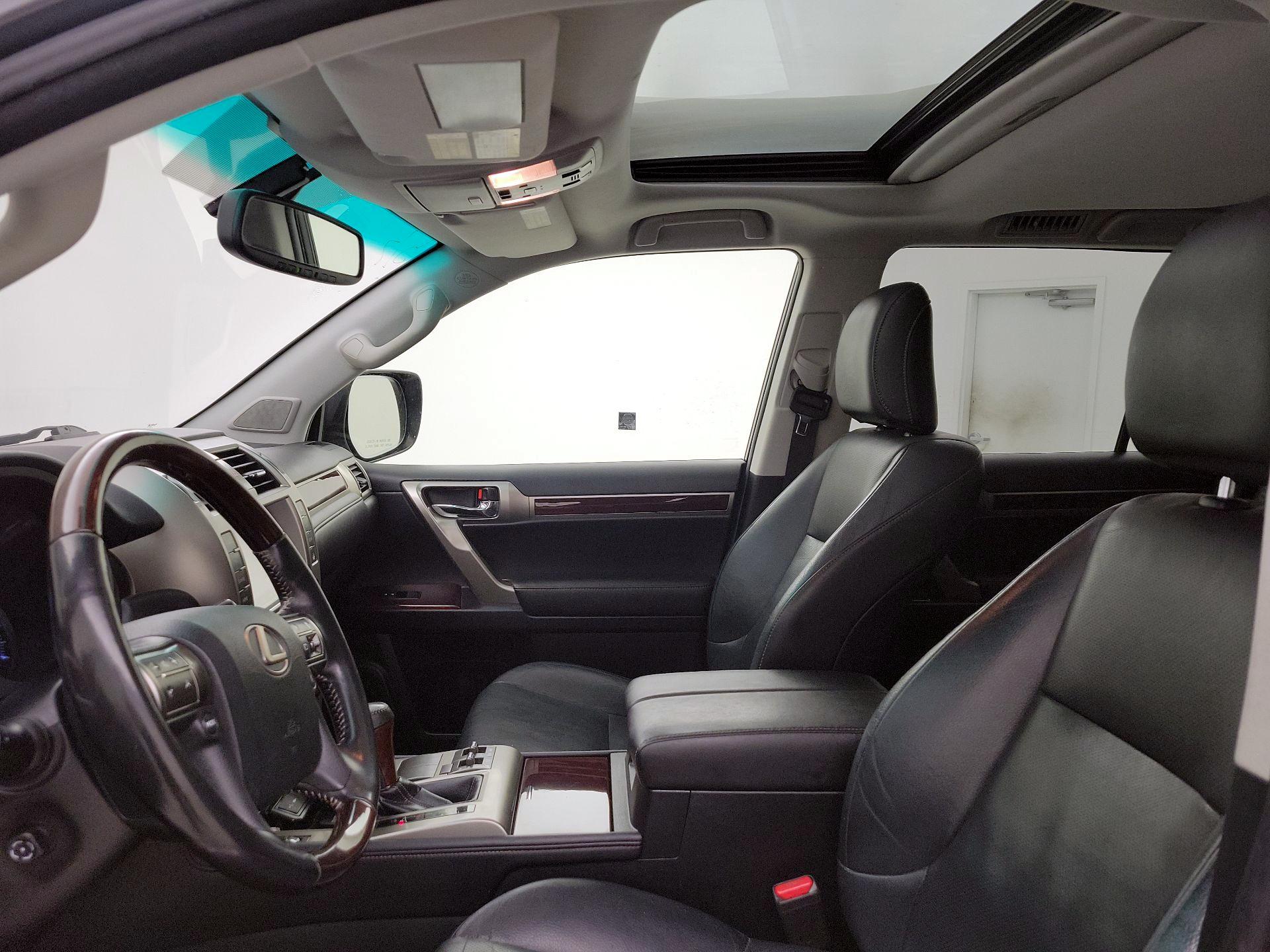 Thumbnail: 2017 Lexus GX - 20