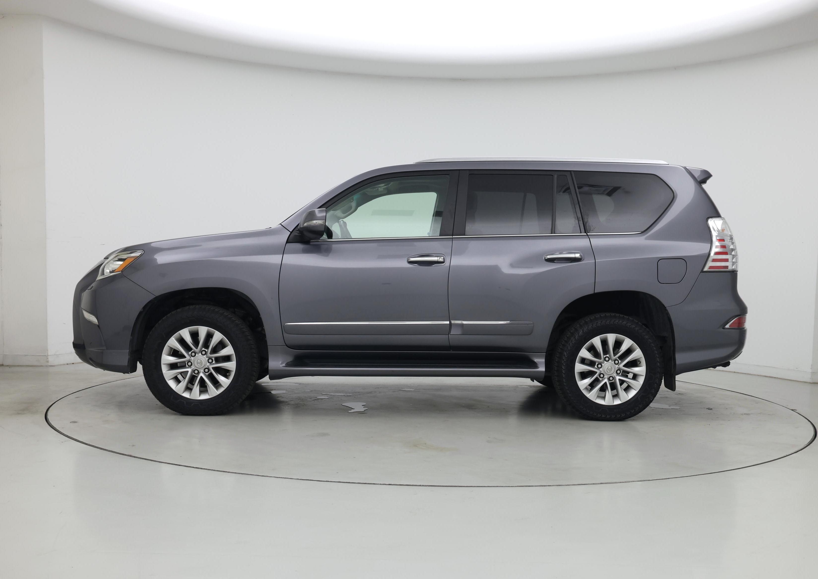 Thumbnail: 2017 Lexus GX - 3