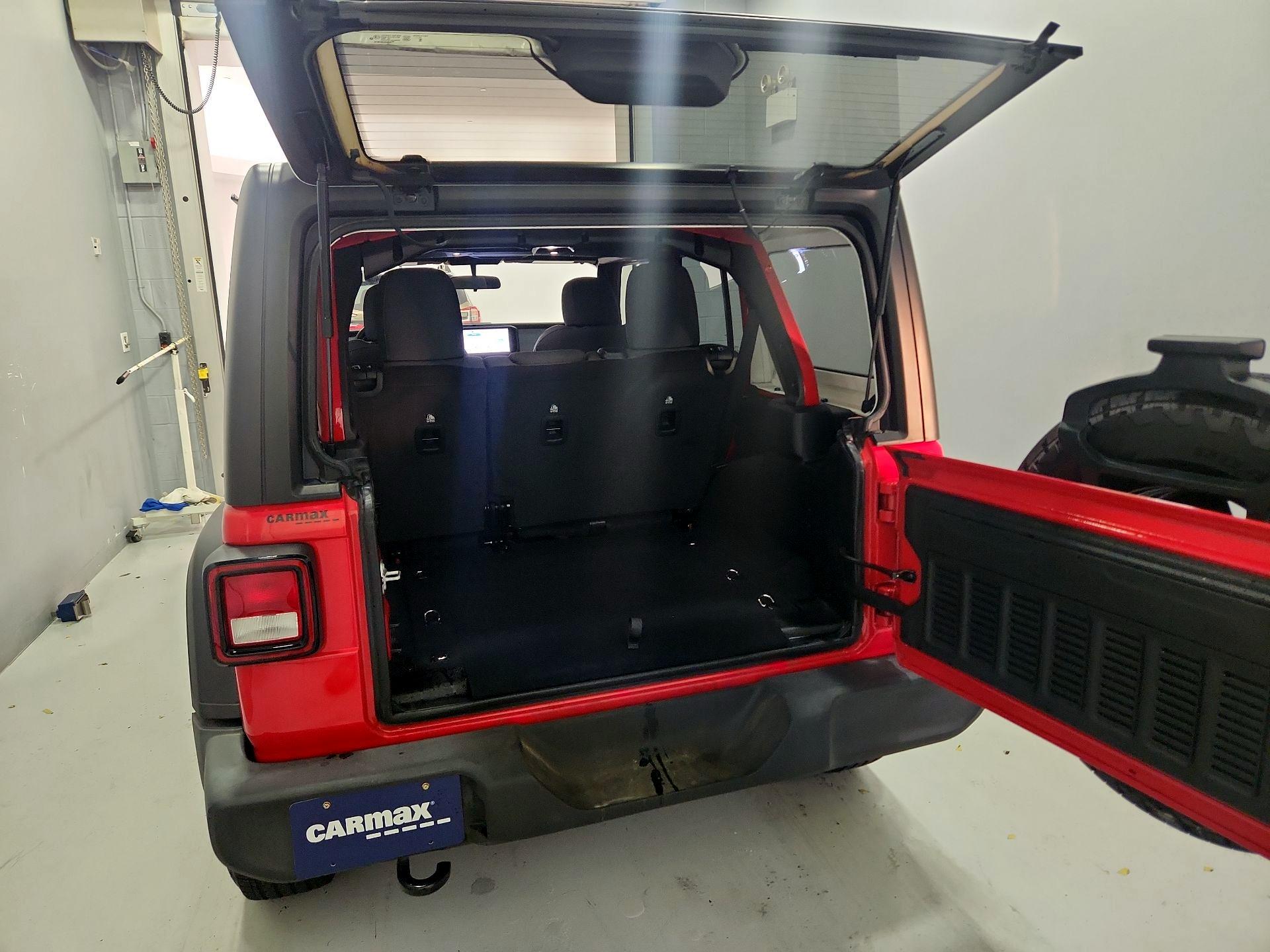 Thumbnail: 2024 Jeep Wrangler - 20