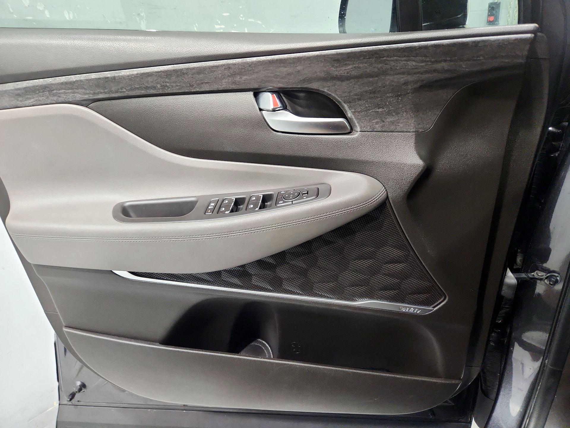 Thumbnail: 2020 Hyundai Santa Fe - 12