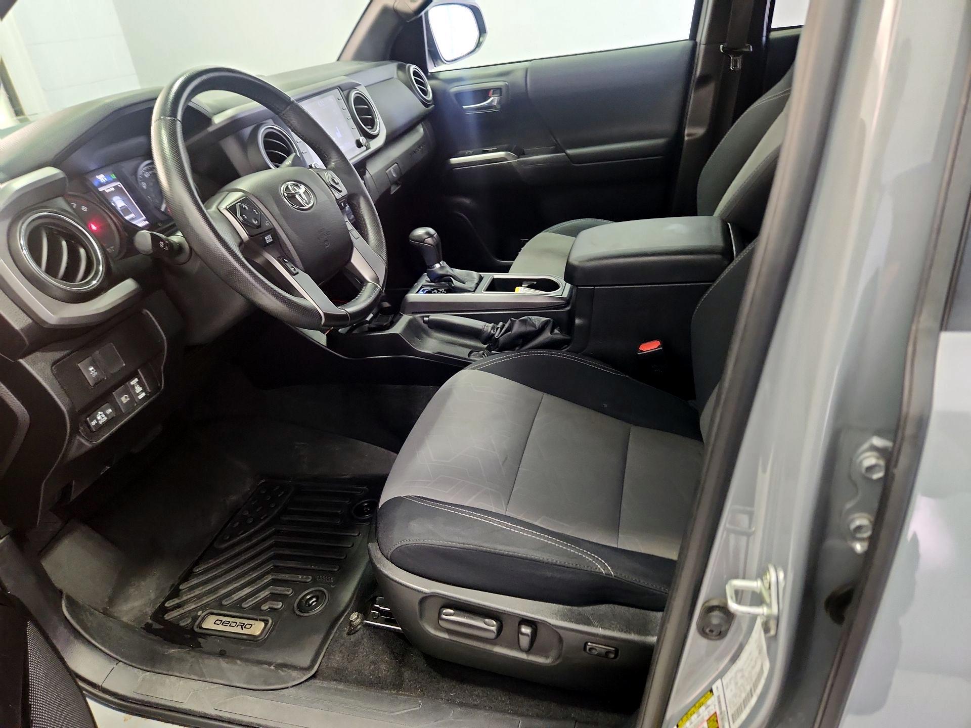 Thumbnail: 2021 Toyota Tacoma - 11