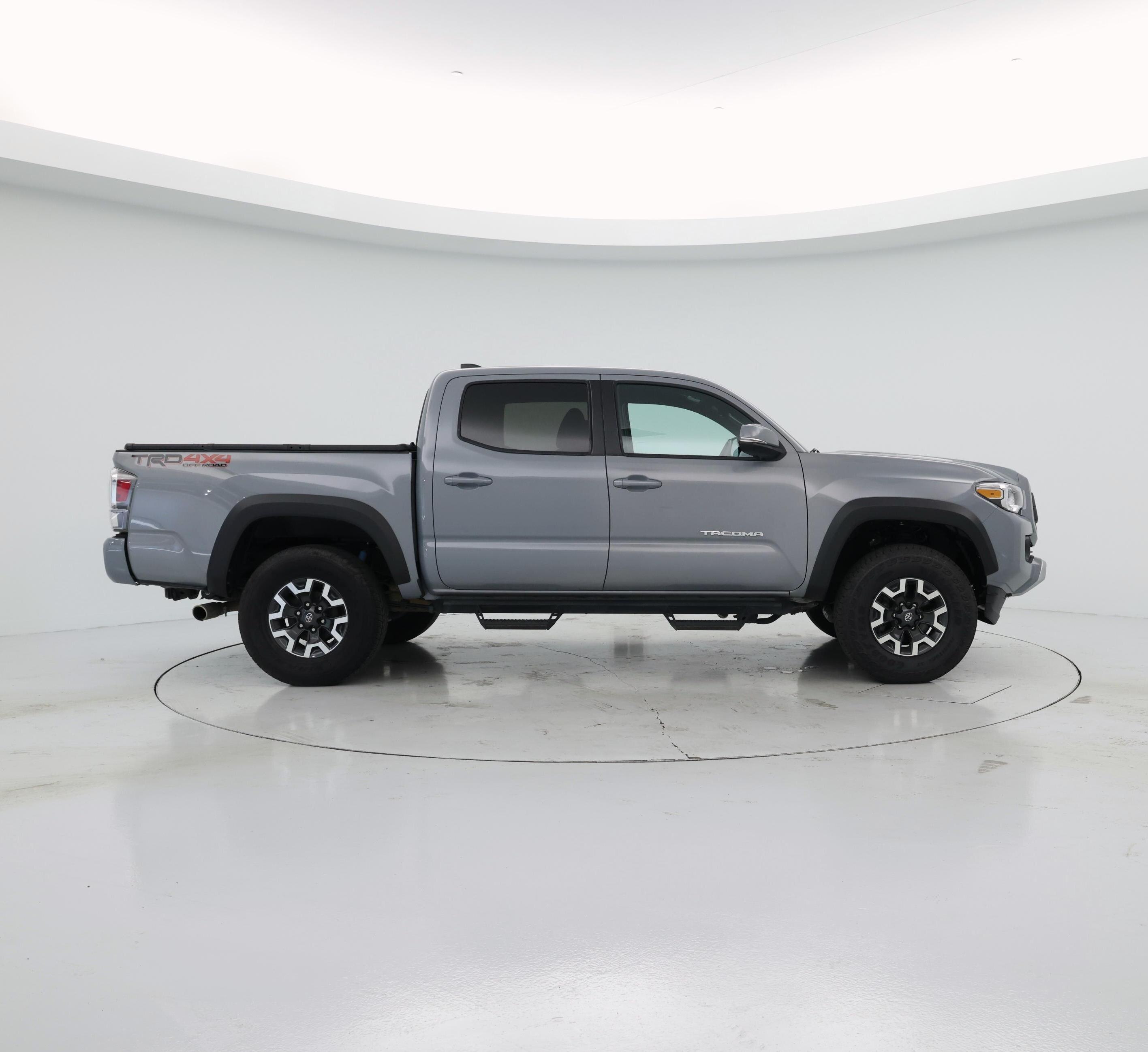Thumbnail: 2021 Toyota Tacoma - 7