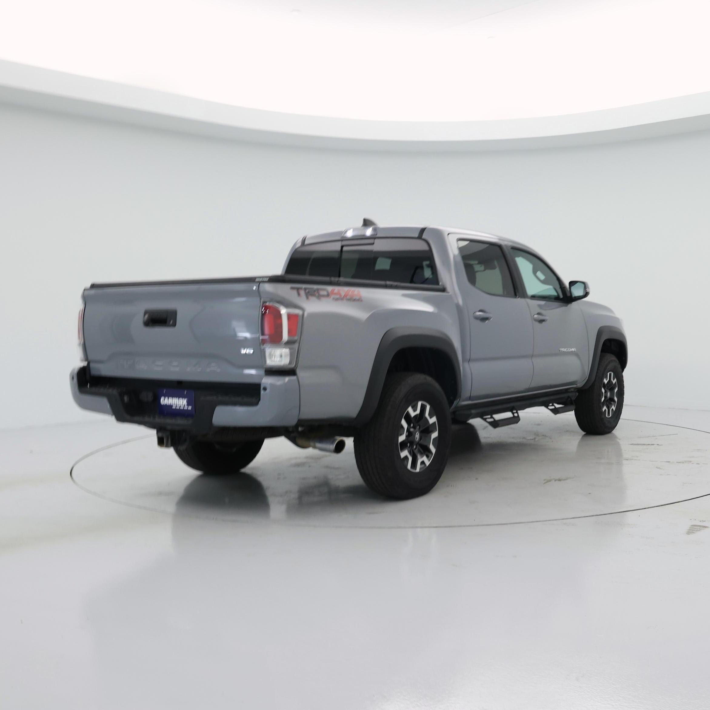 Thumbnail: 2021 Toyota Tacoma - 8