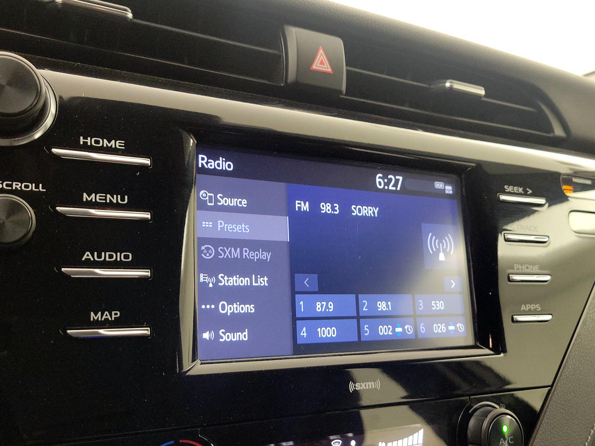 Thumbnail: 2020 Toyota Camry - 15