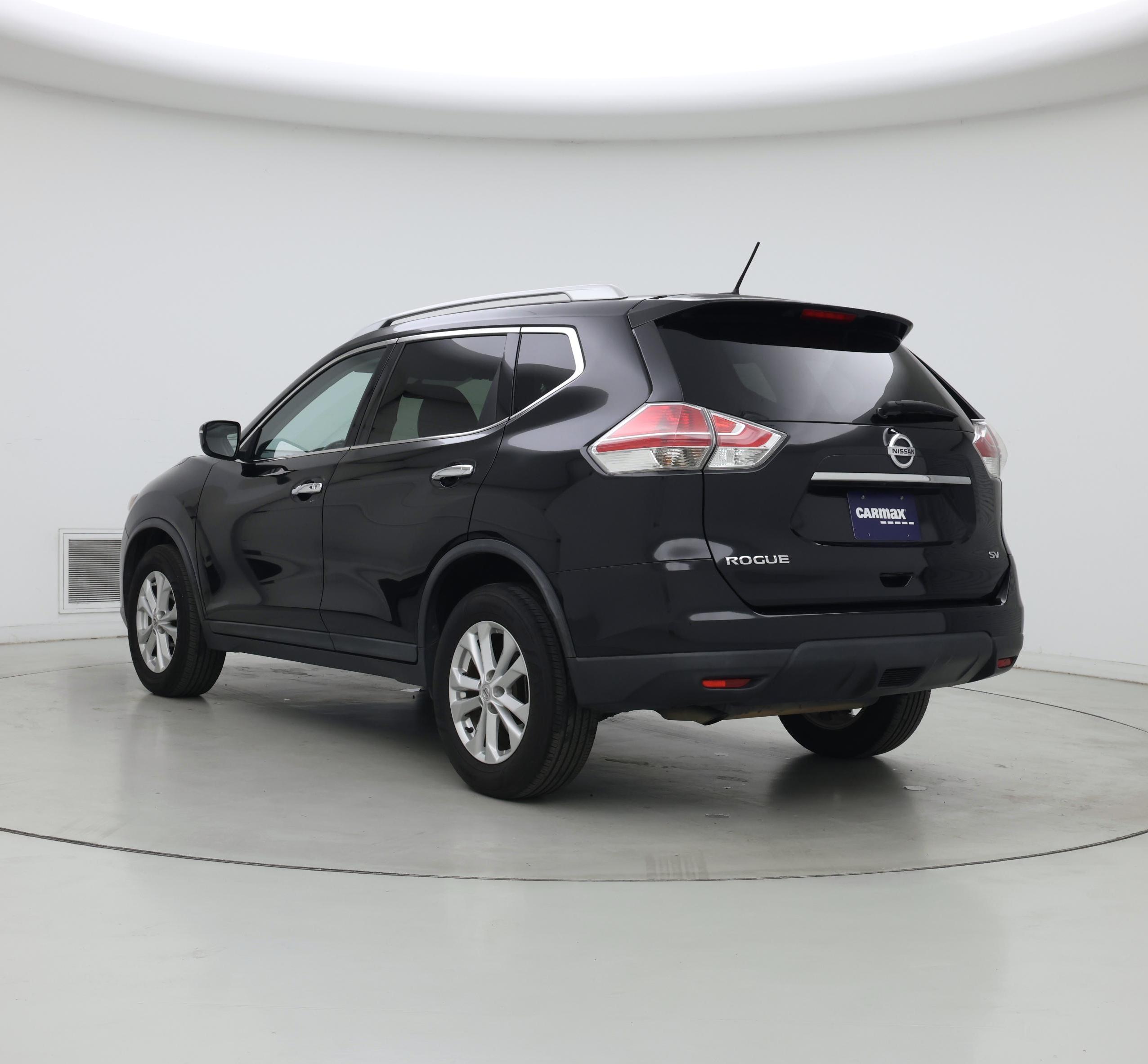 Thumbnail: 2016 Nissan Rogue - 2