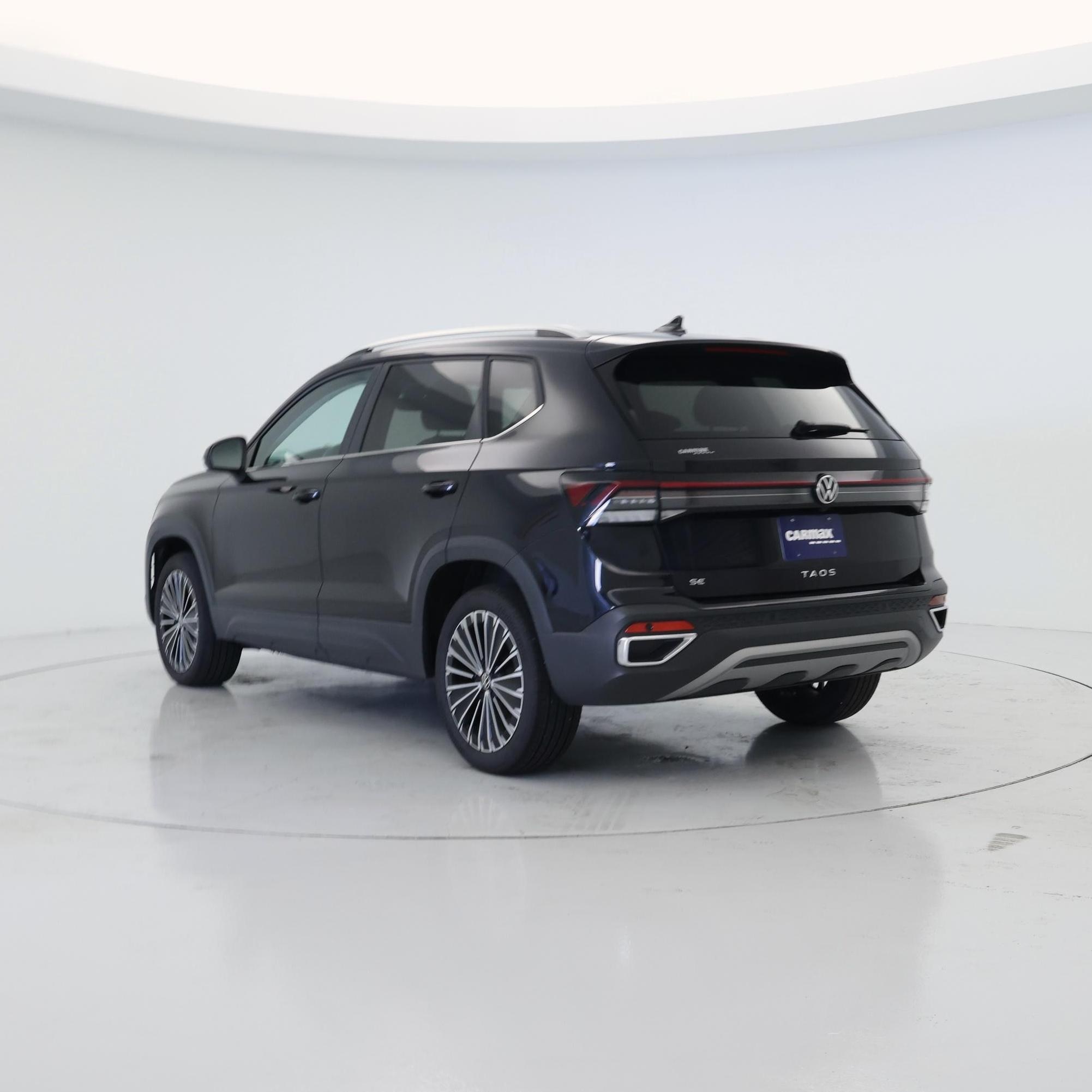 Thumbnail: 2025 Volkswagen Taos - 2