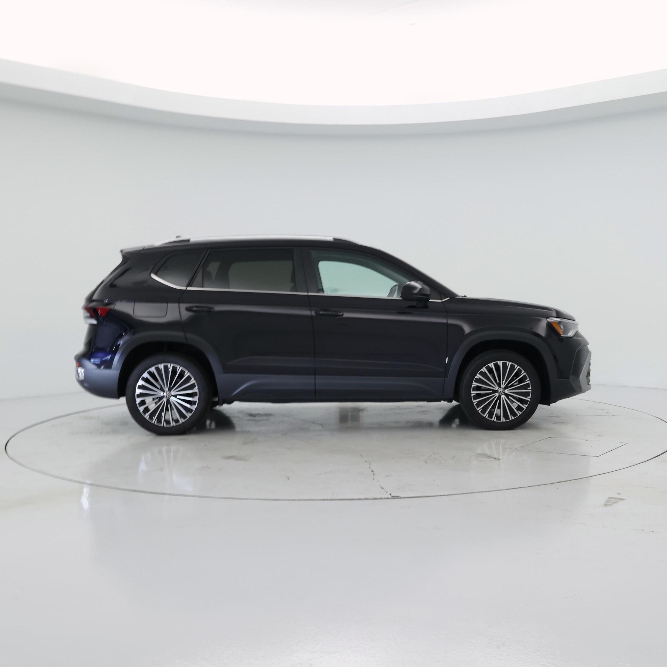 Thumbnail: 2025 Volkswagen Taos - 7