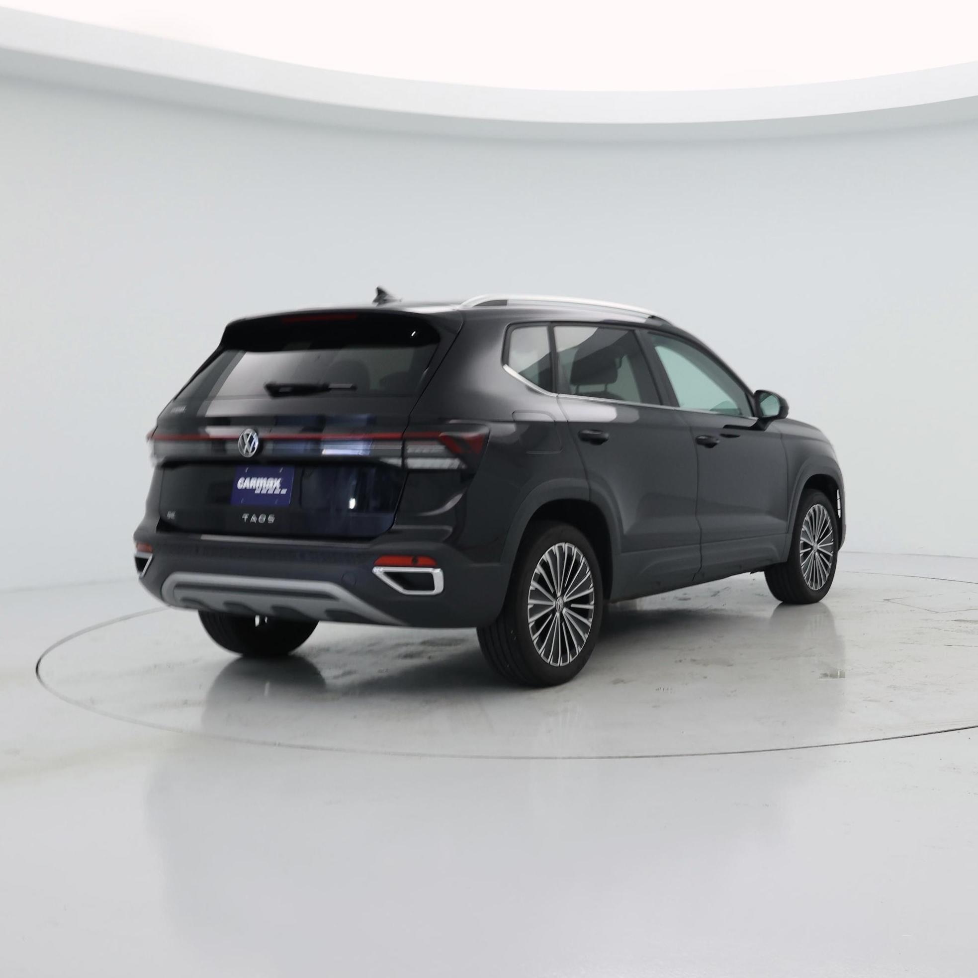 Thumbnail: 2025 Volkswagen Taos - 8