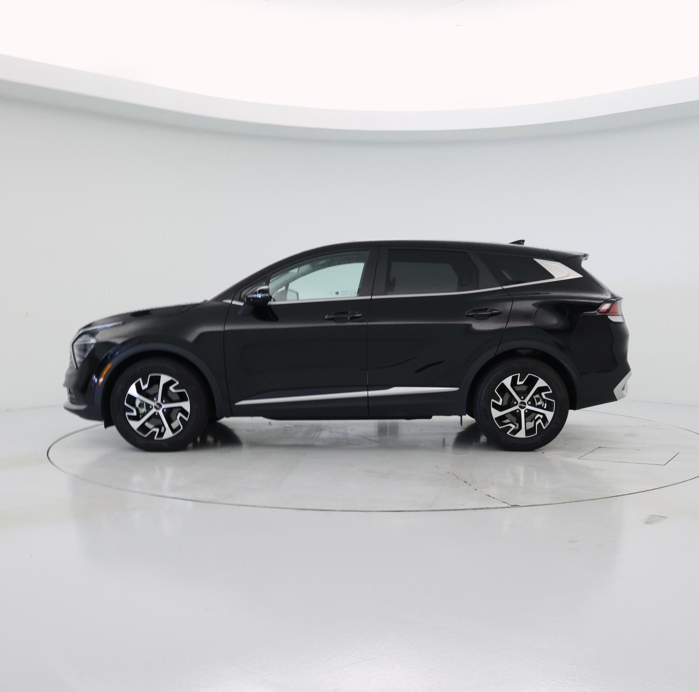Thumbnail: 2025 Kia Sportage - 3