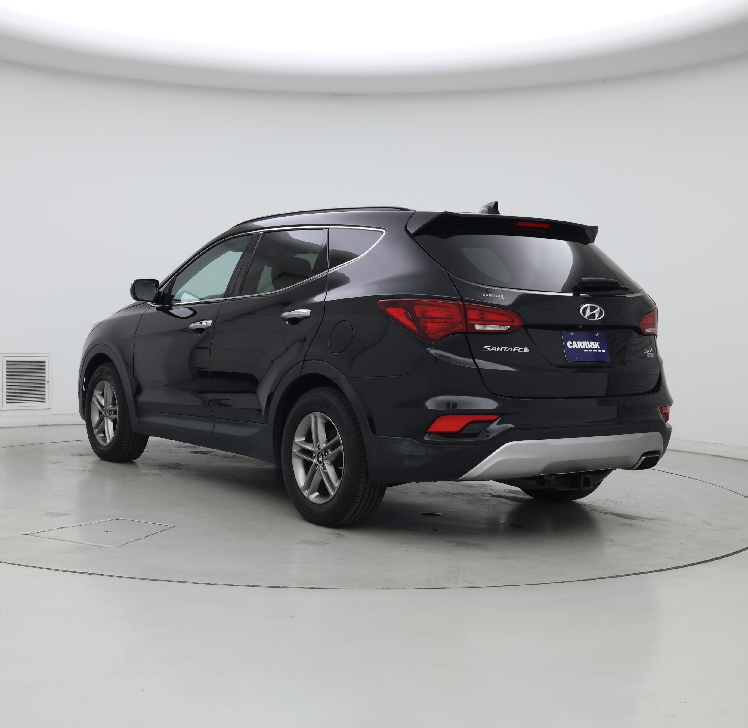 Thumbnail: 2018 Hyundai Santa Fe - 2