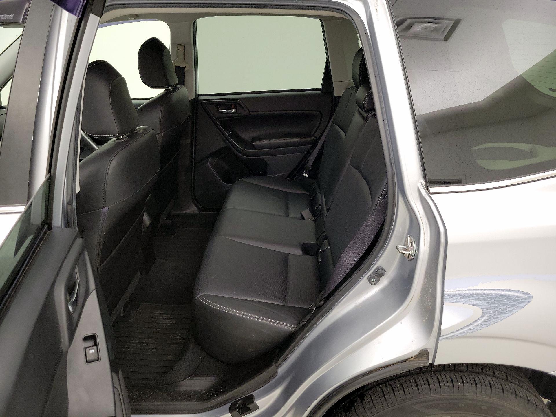 Thumbnail: 2015 Subaru Forester - 20