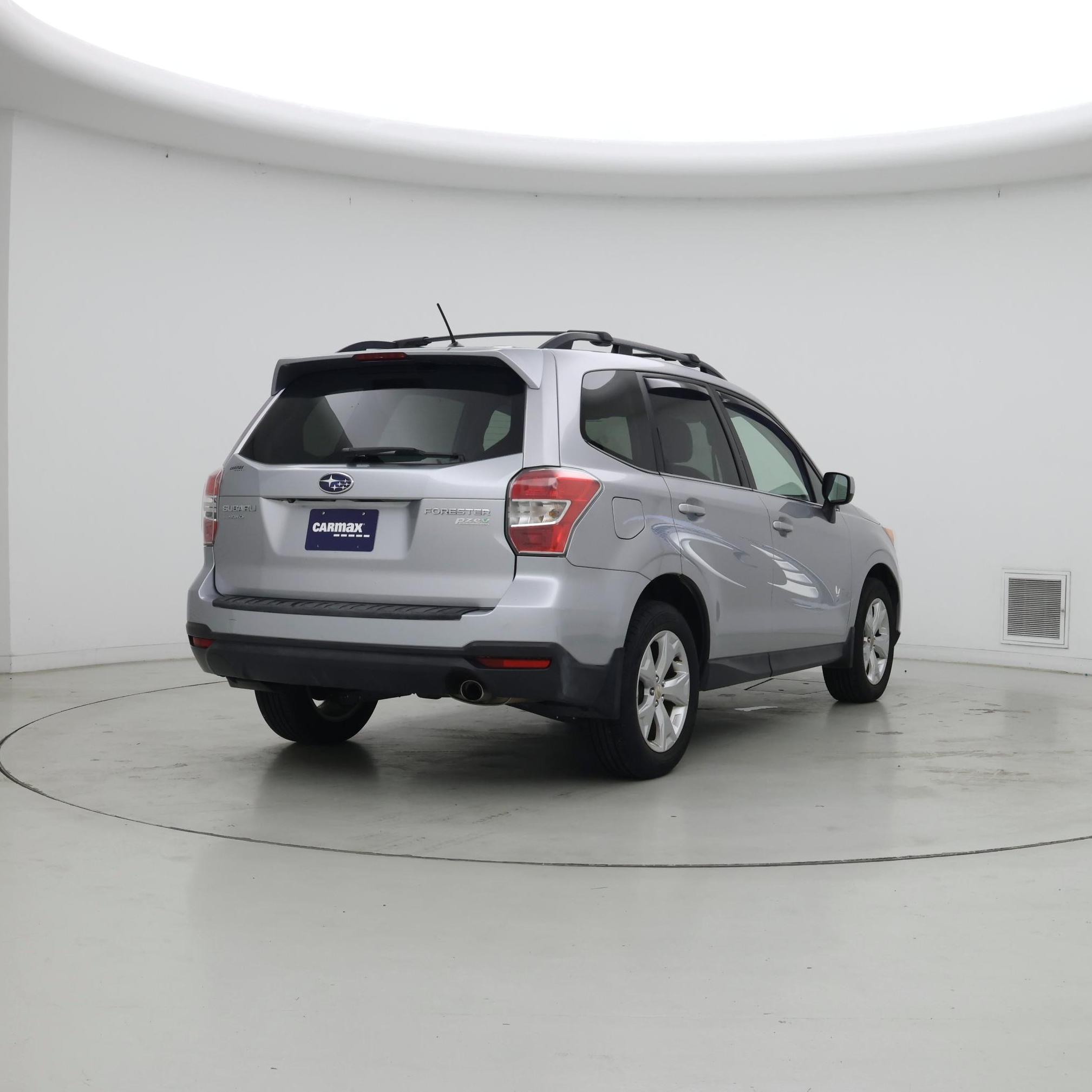 Thumbnail: 2015 Subaru Forester - 8