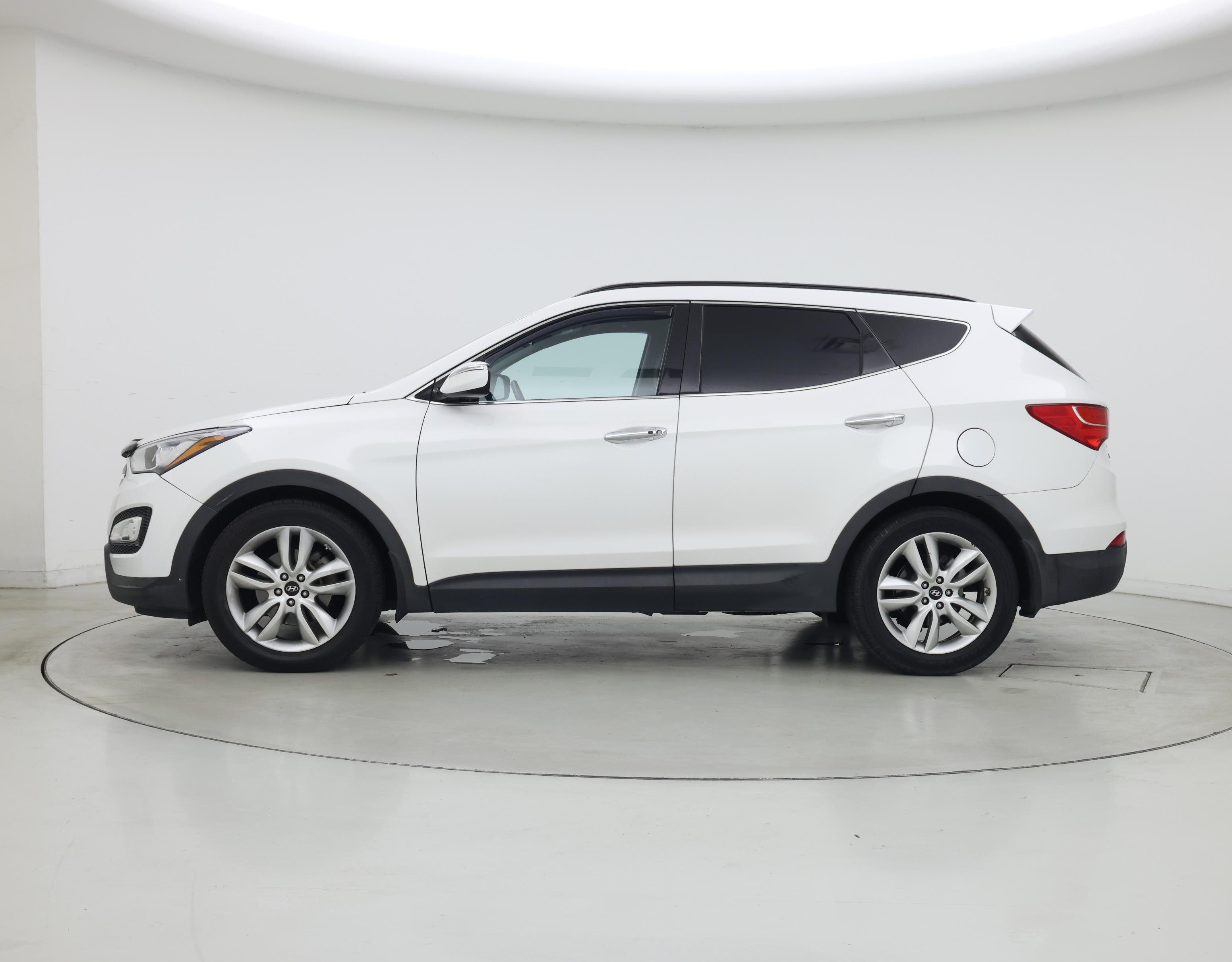 Thumbnail: 2016 Hyundai Santa Fe - 3