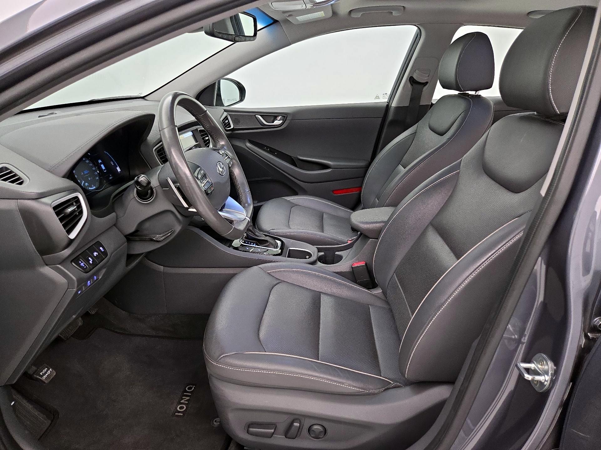 Thumbnail: 2019 Hyundai Ioniq - 11