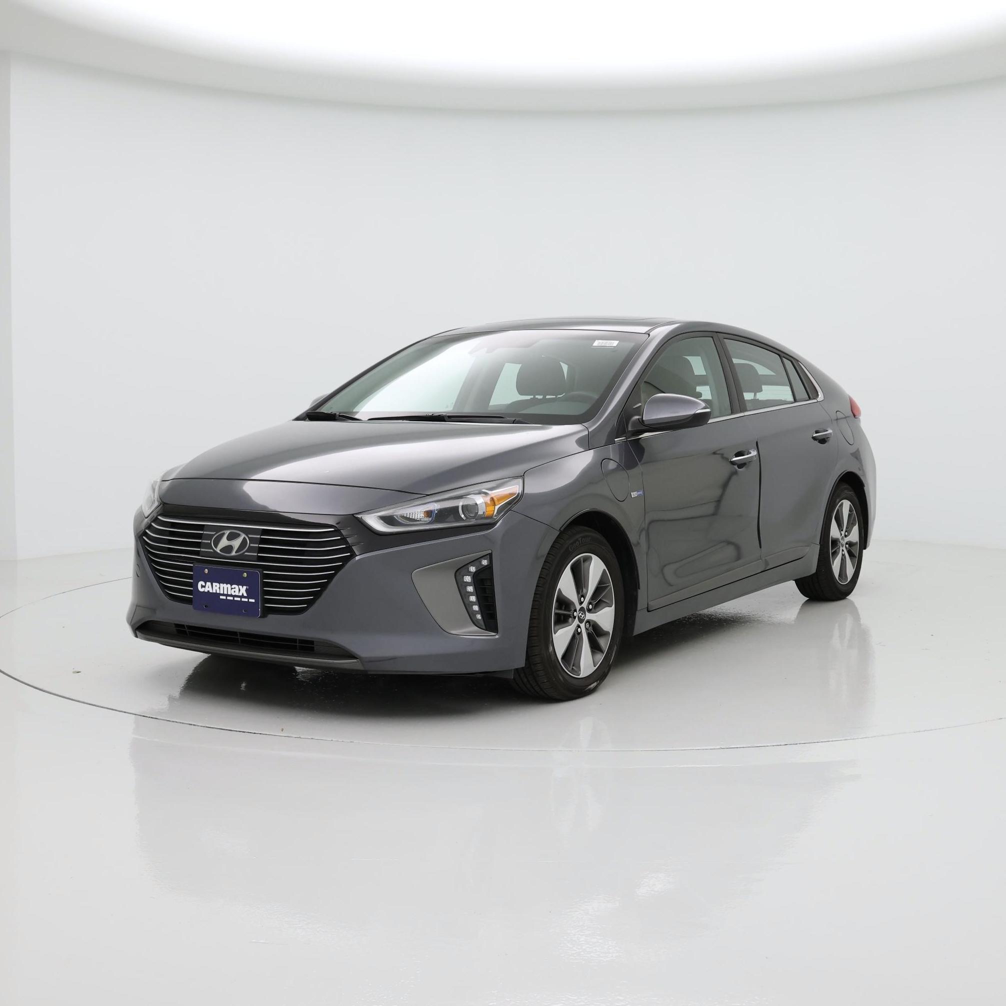 Thumbnail: 2019 Hyundai Ioniq - 4
