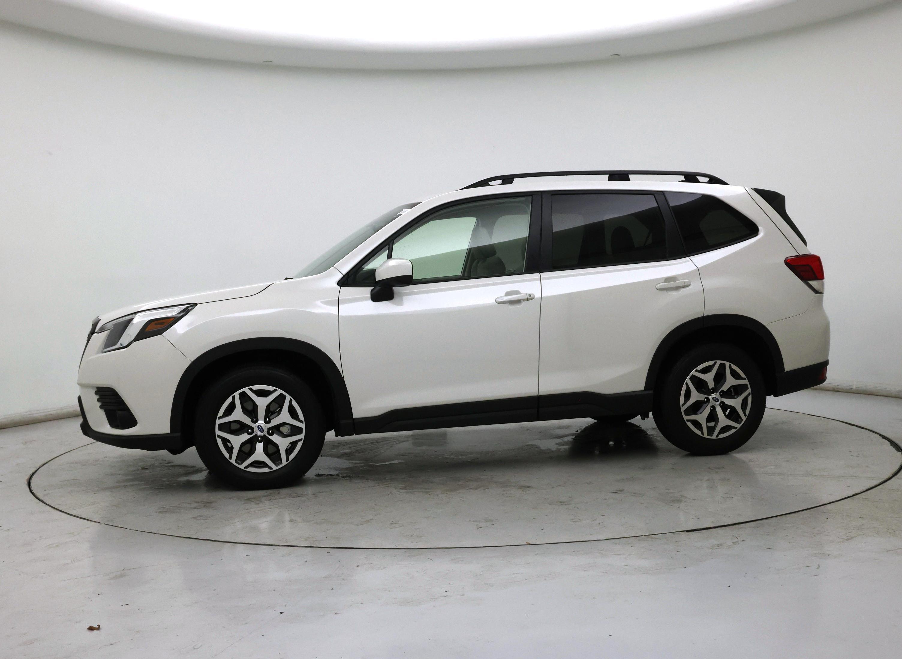 Thumbnail: 2024 Subaru Forester - 3