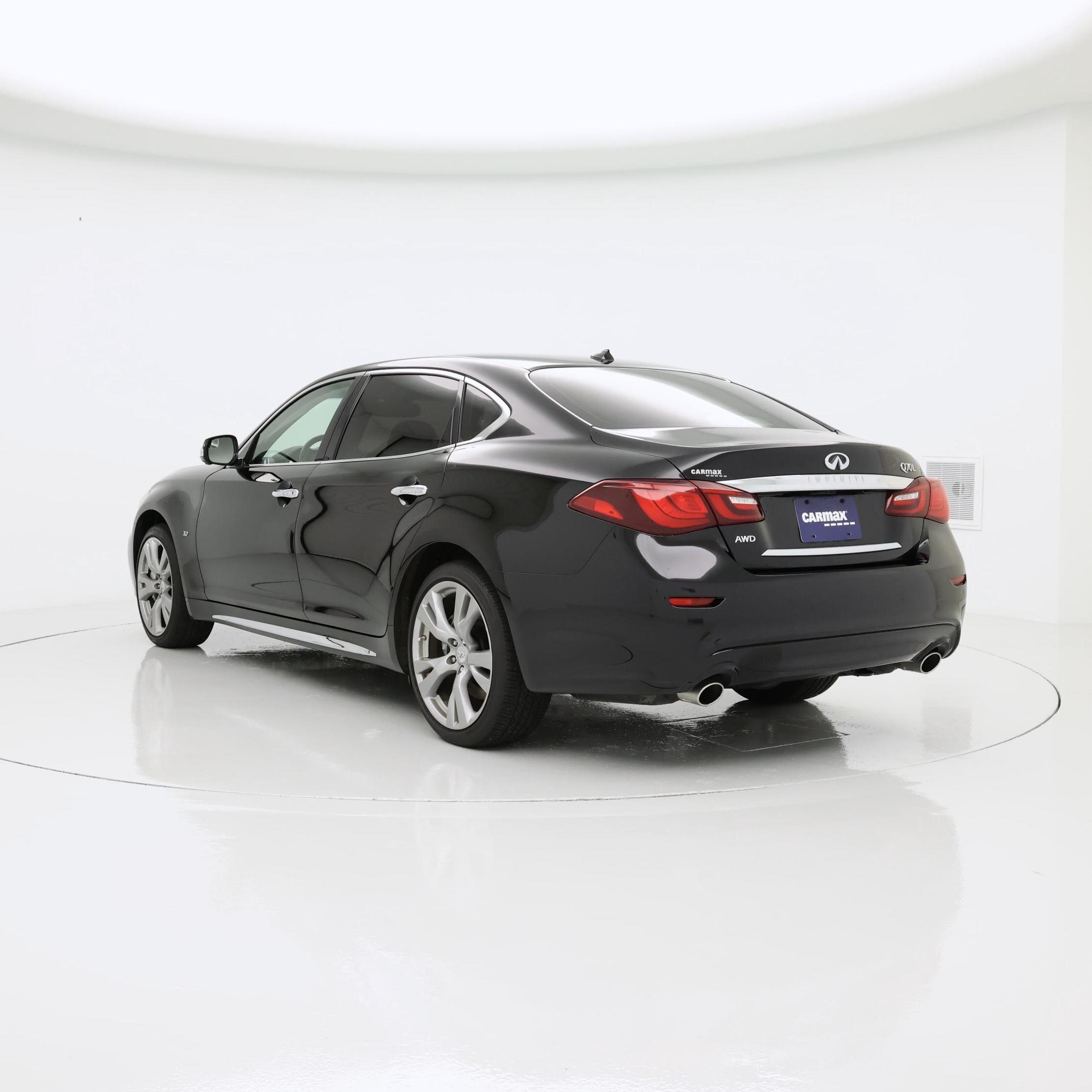Thumbnail: 2015 INFINITI Q70 - 2