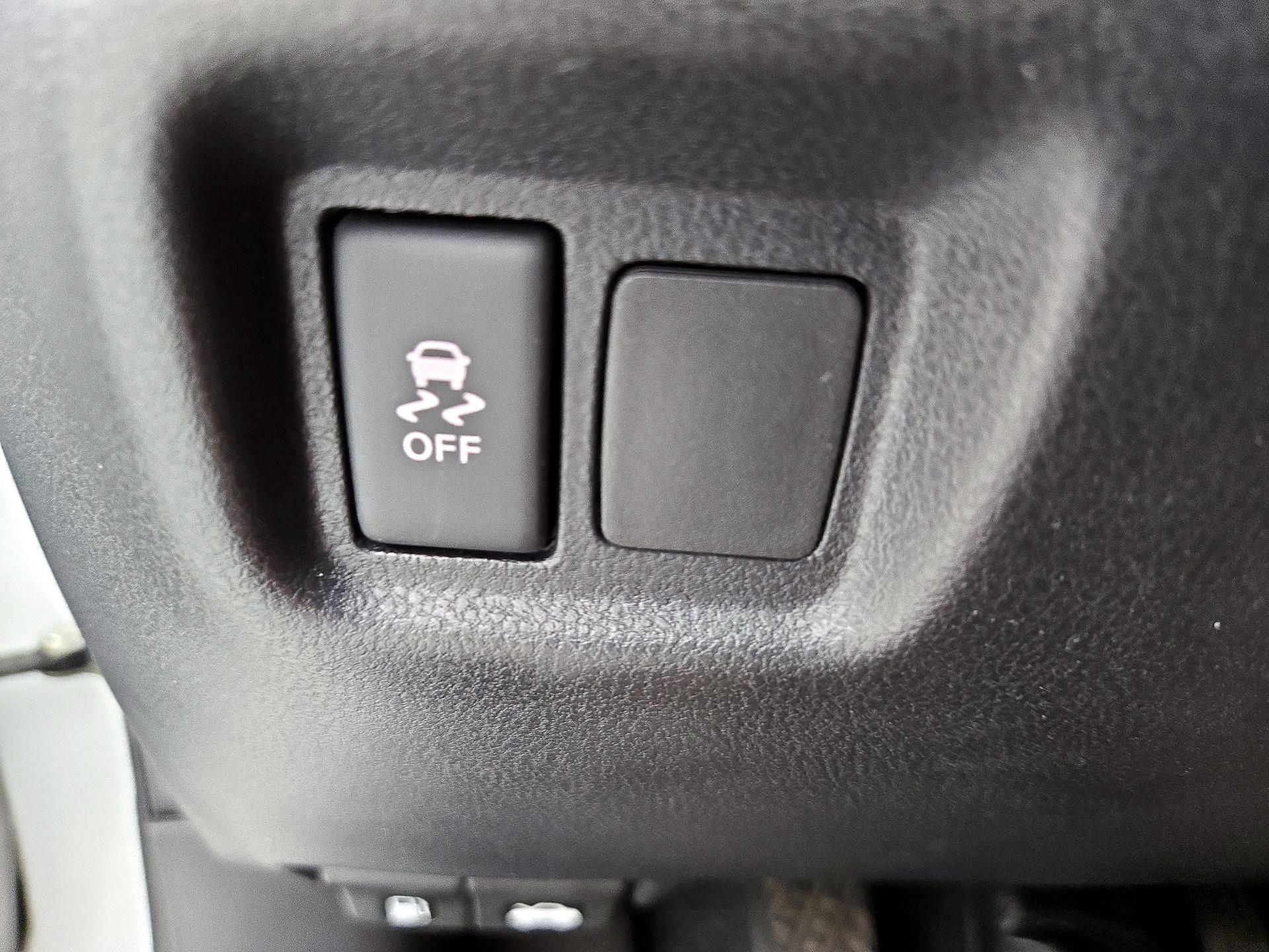 Thumbnail: 2019 Nissan Versa - 13