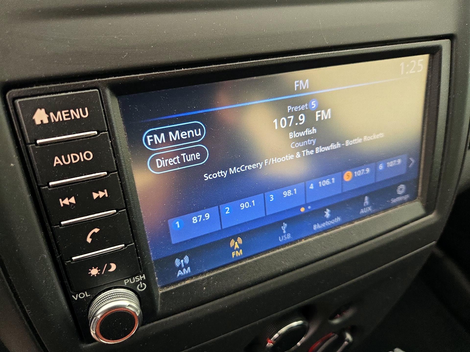 Thumbnail: 2019 Nissan Versa - 15