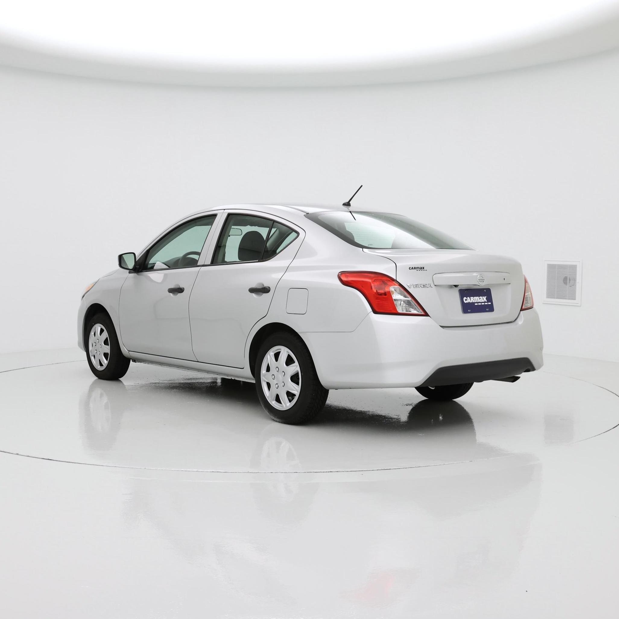Thumbnail: 2019 Nissan Versa - 2