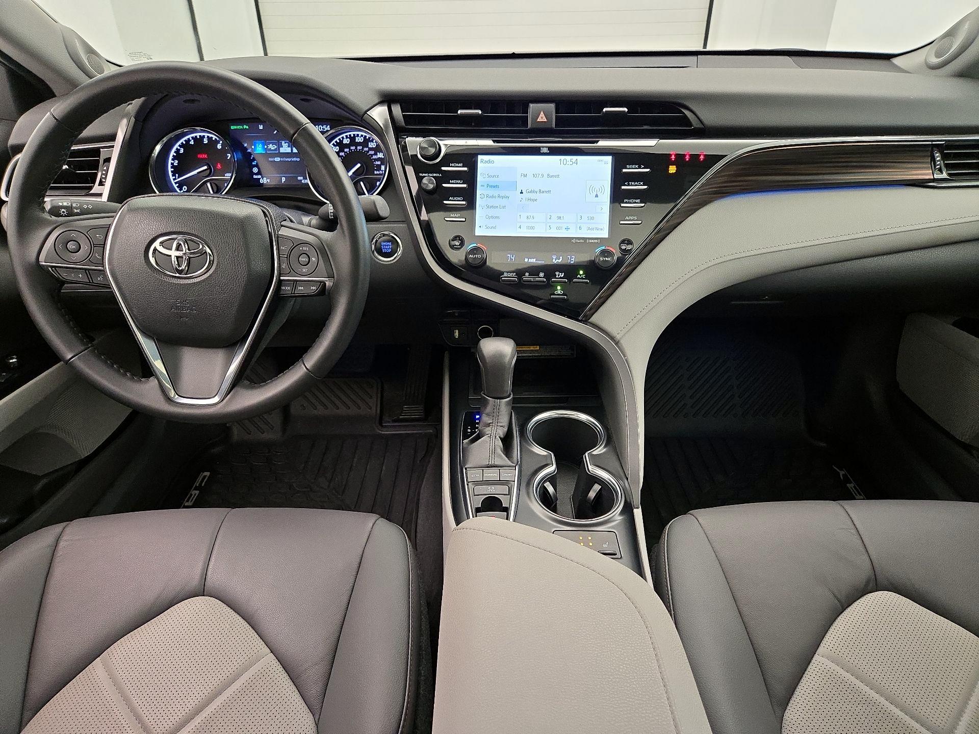 Thumbnail: 2019 Toyota Camry - 9
