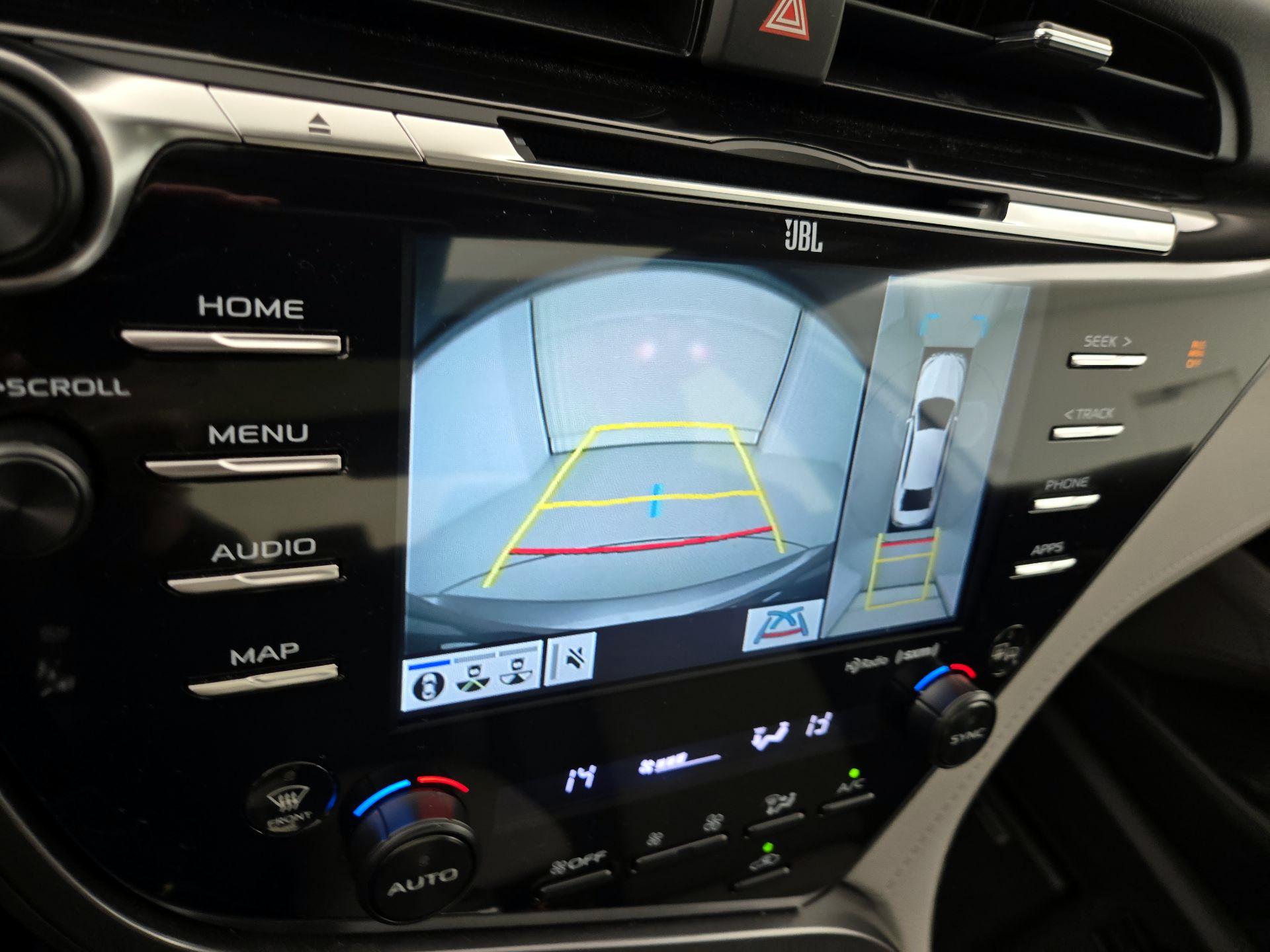 Thumbnail: 2019 Toyota Camry - 15