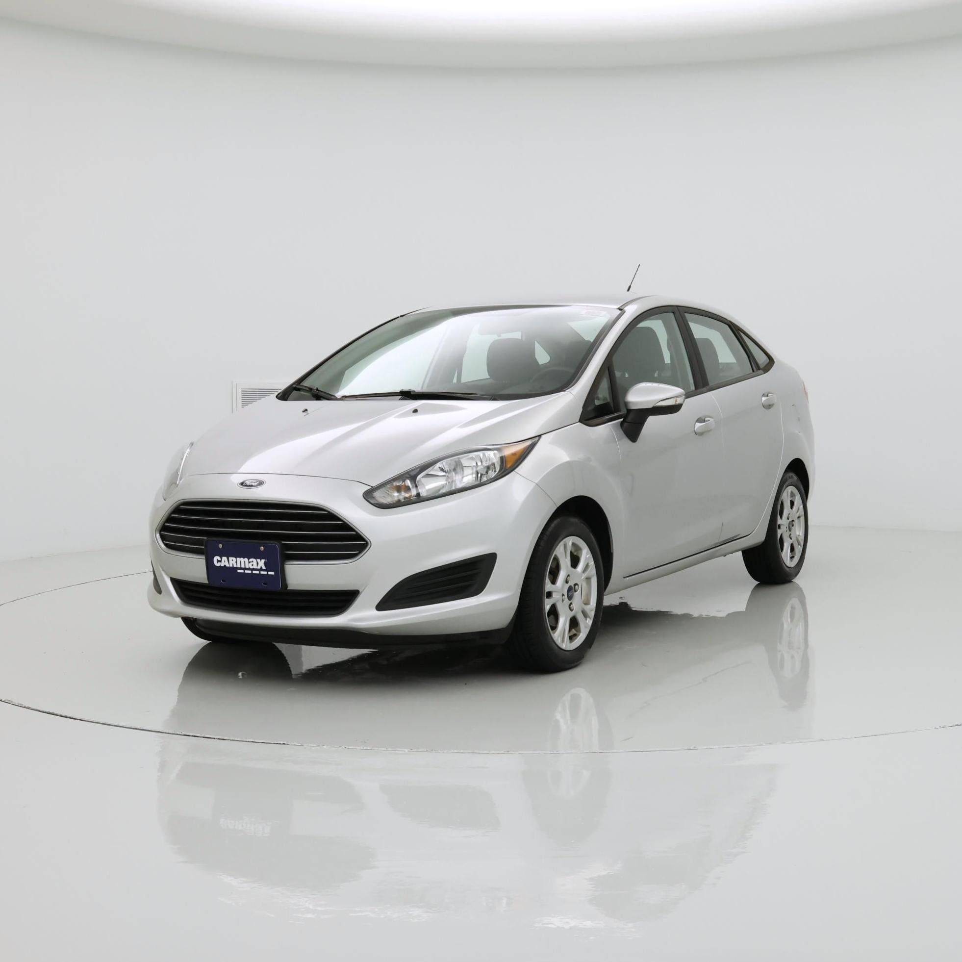 Thumbnail: 2015 Ford Fiesta - 4