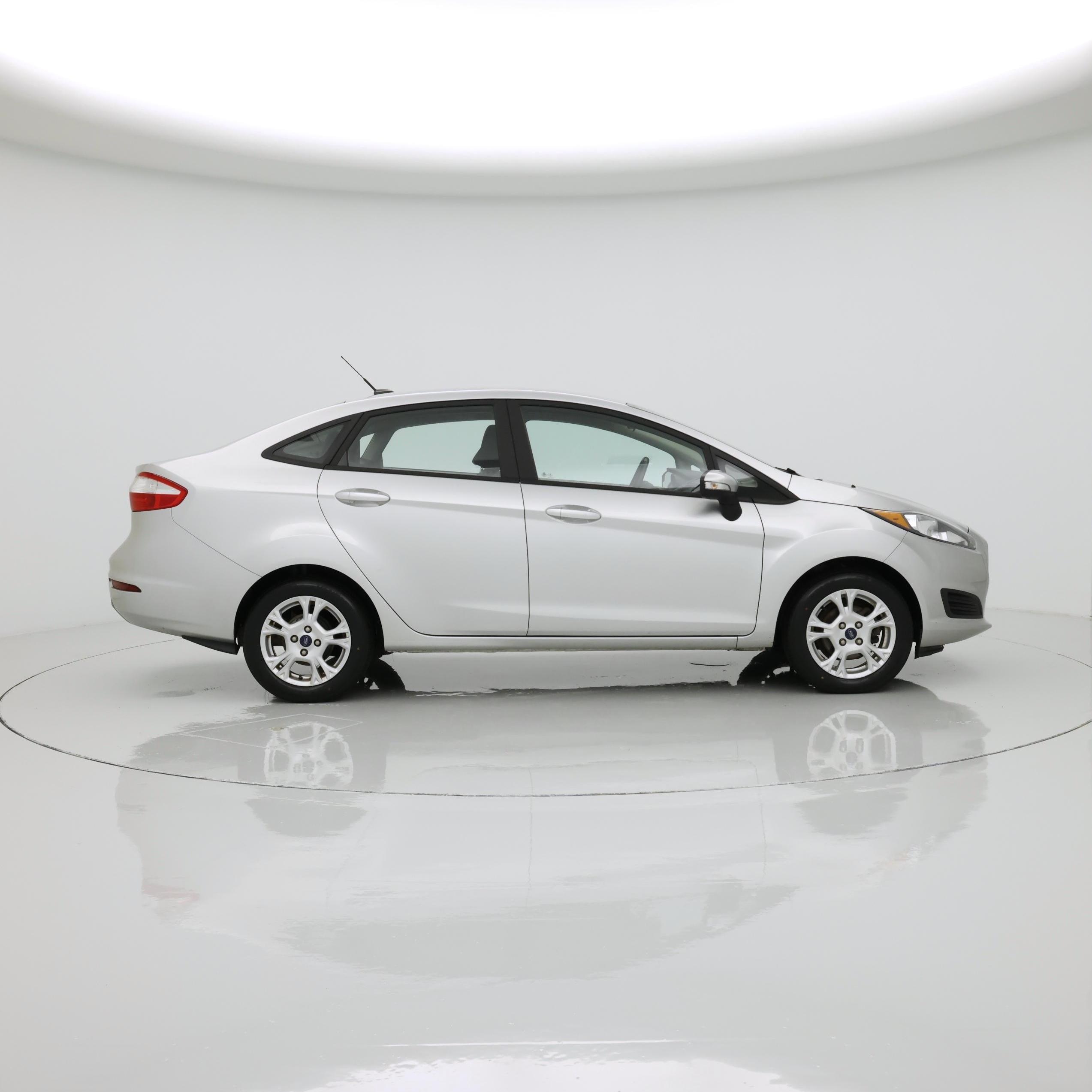 Thumbnail: 2015 Ford Fiesta - 7