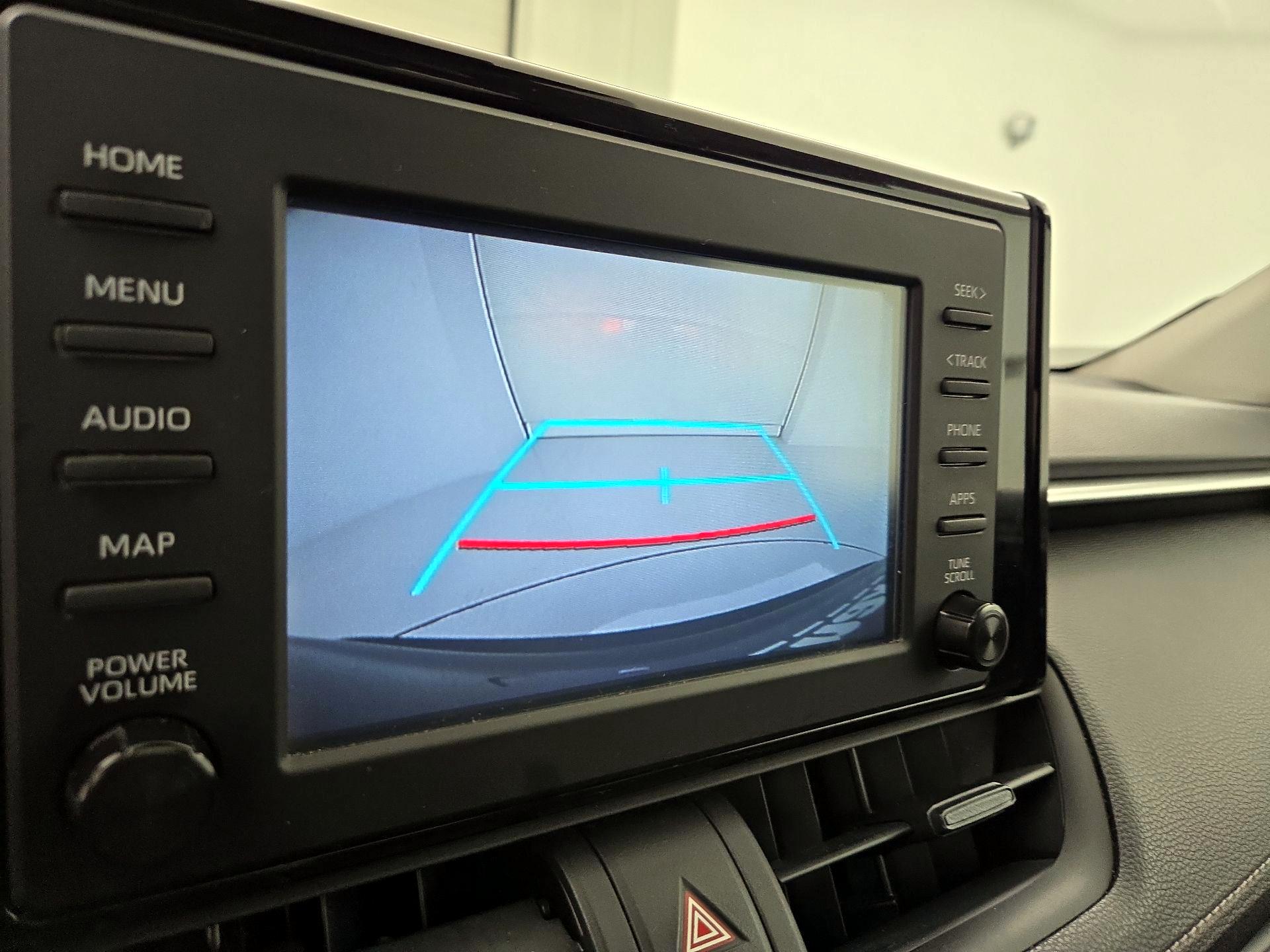 Thumbnail: 2019 Toyota RAV4 - 14