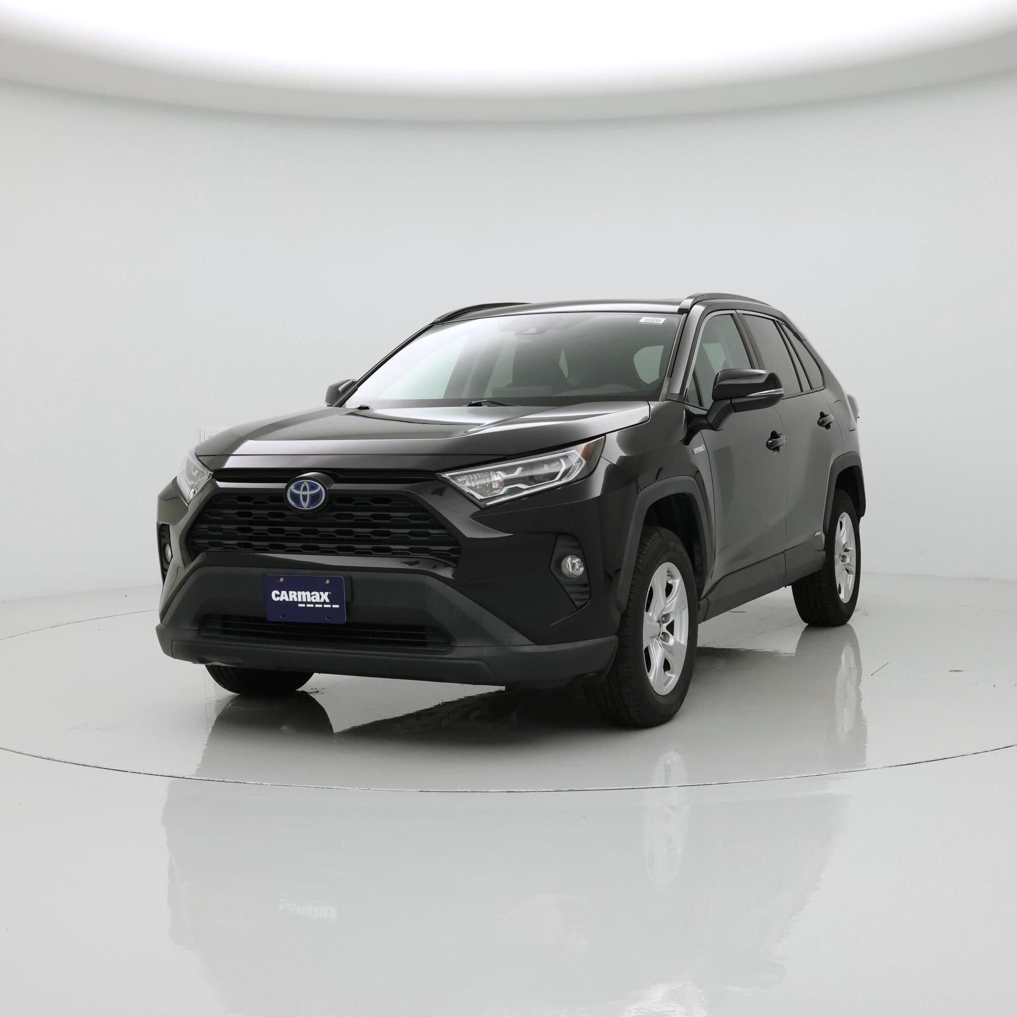 Thumbnail: 2019 Toyota RAV4 - 4