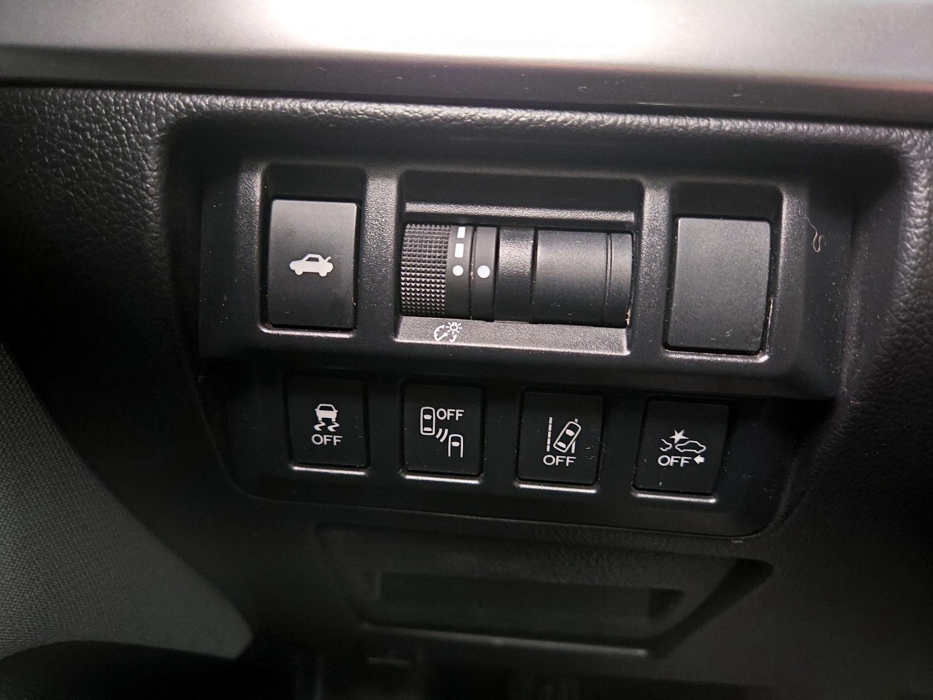 Thumbnail: 2018 Subaru Legacy - 13