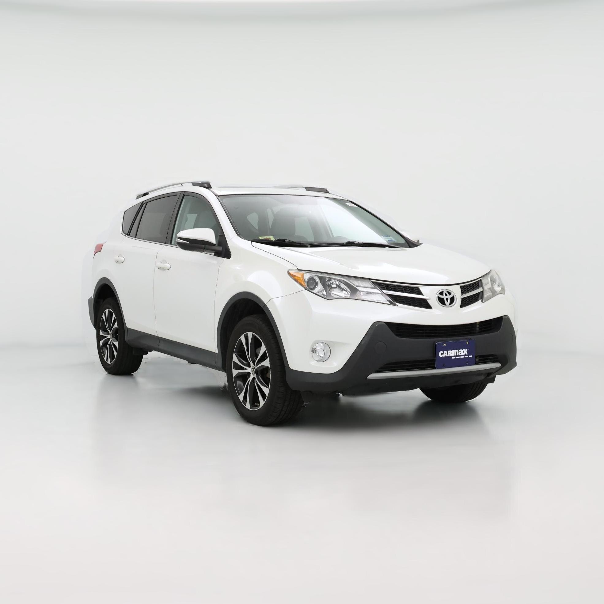 Thumbnail: 2015 Toyota RAV4 - 1