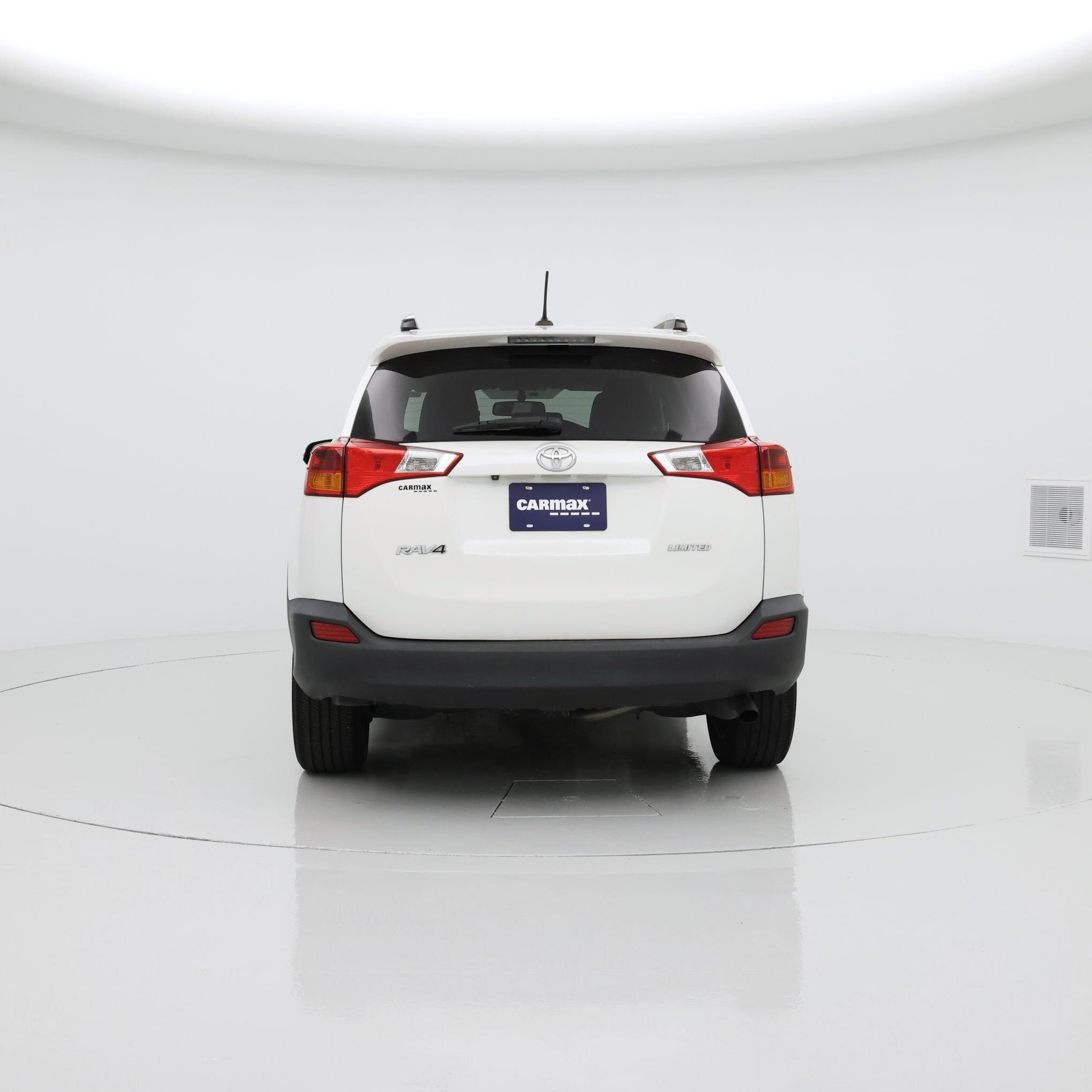 Thumbnail: 2015 Toyota RAV4 - 6