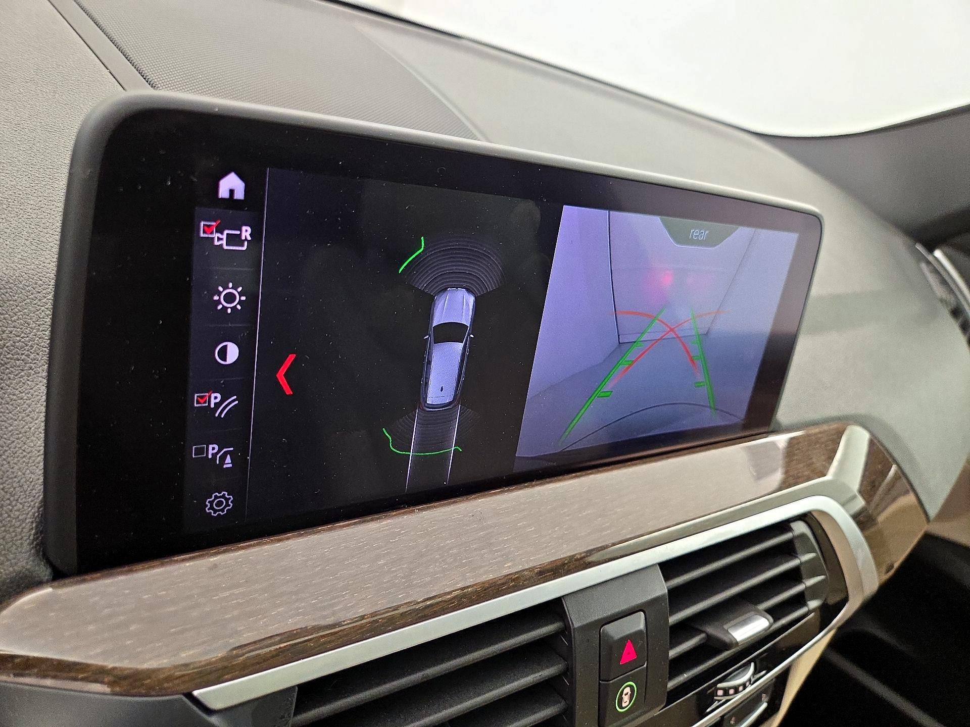 Thumbnail: 2019 BMW X3 - 15