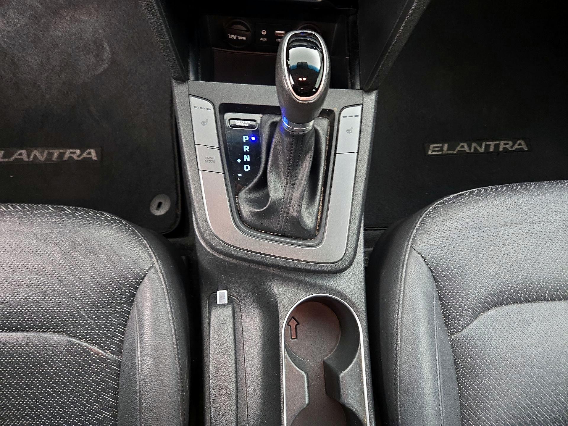 Thumbnail: 2017 Hyundai Elantra - 17